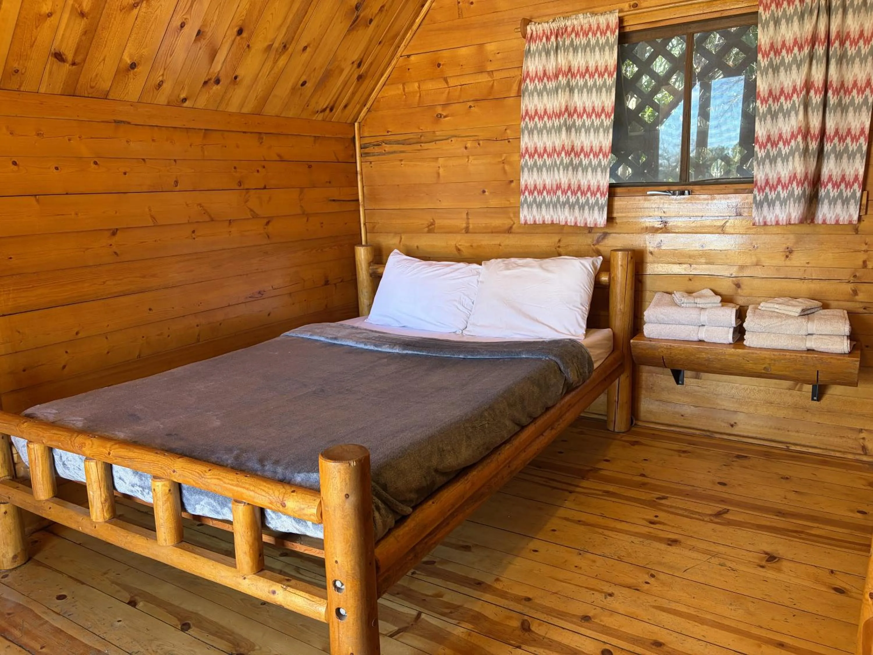 Bed in Kingman KOA