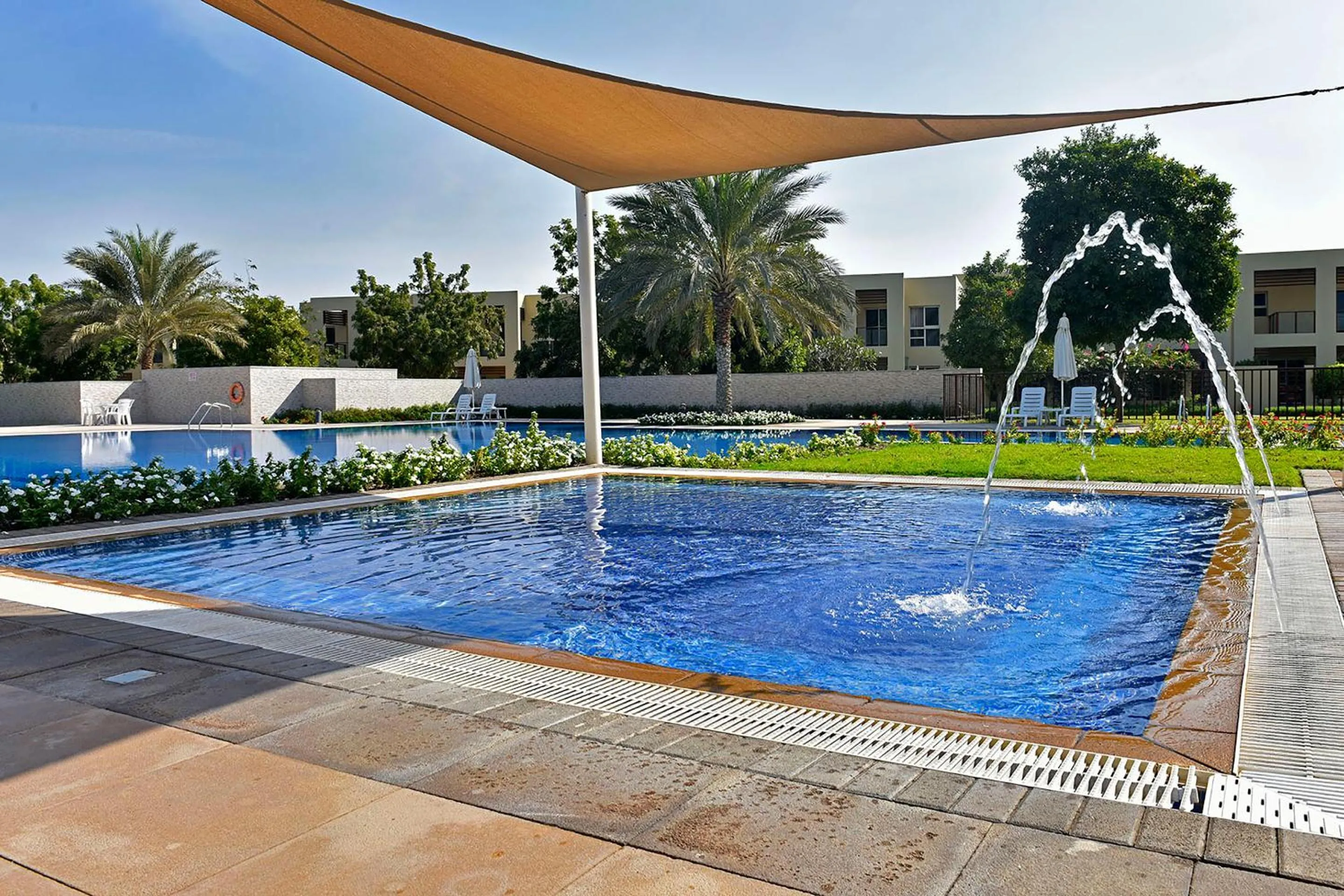 Swimming pool in Jannah Hotel Apartments & Villas