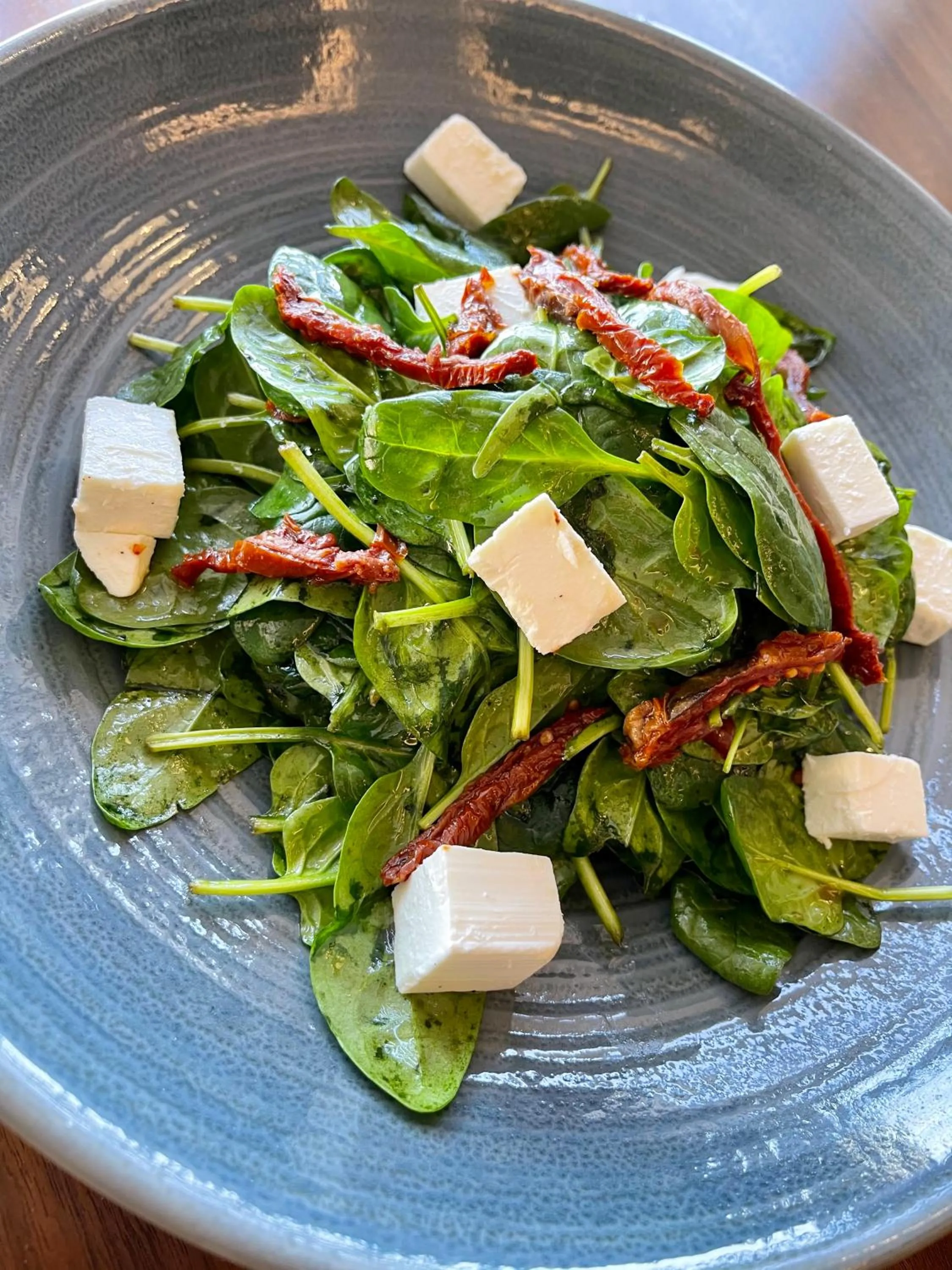 Restaurant/places to eat in Jannah Hotel Apartments & Villas