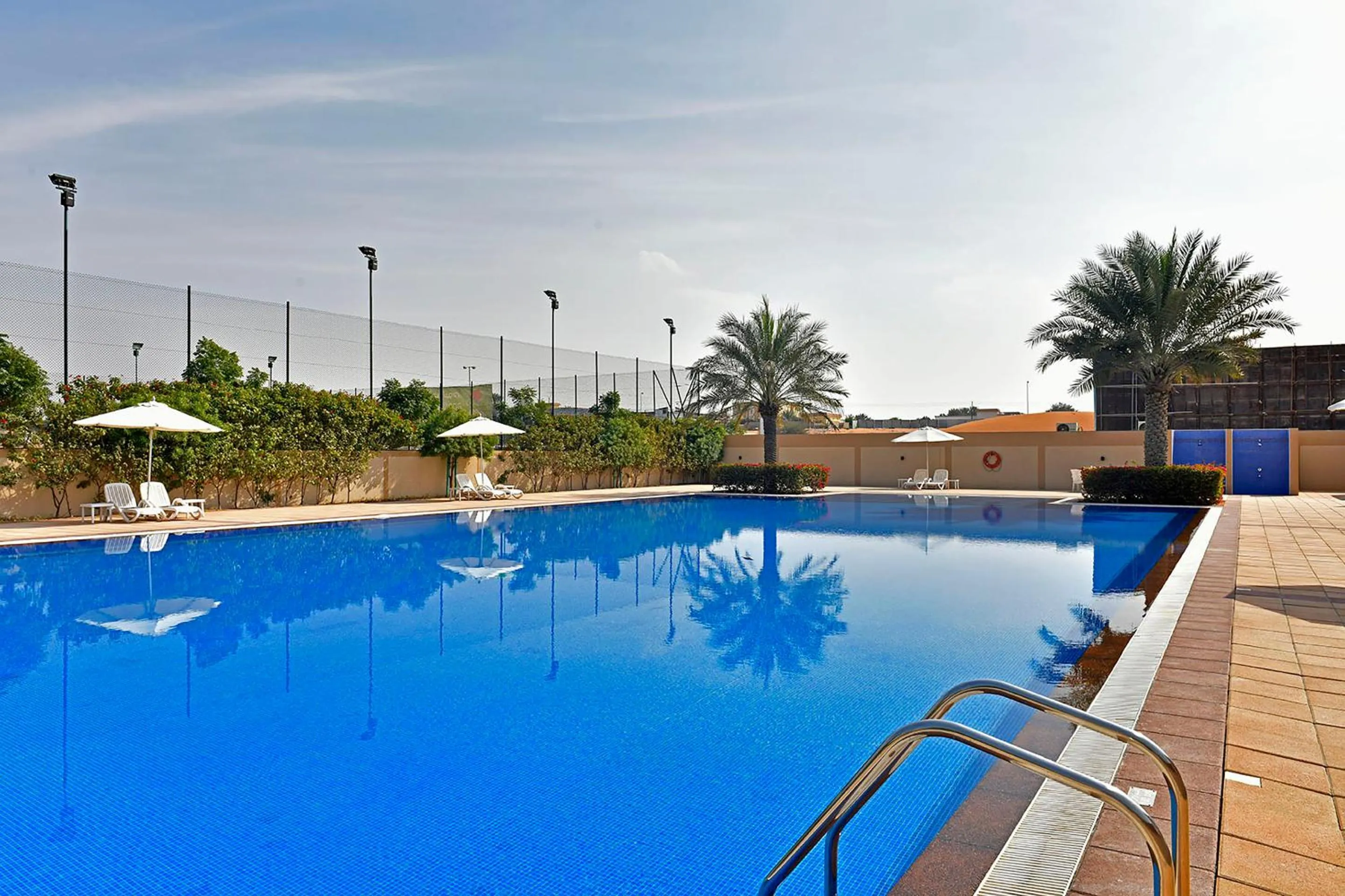 Swimming pool in Jannah Hotel Apartments & Villas