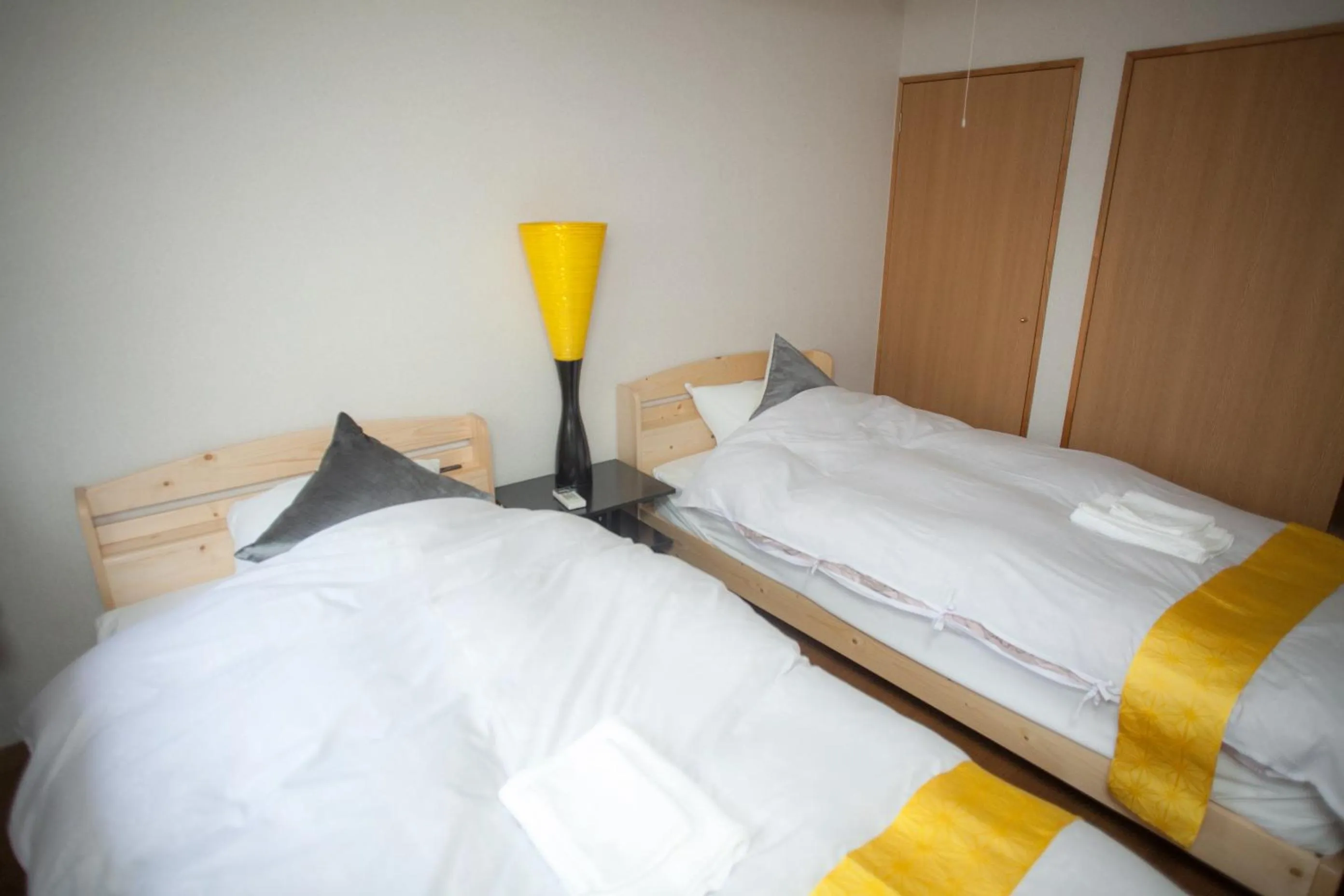 Photo of the whole room, Bed in Nishichaya 旅音