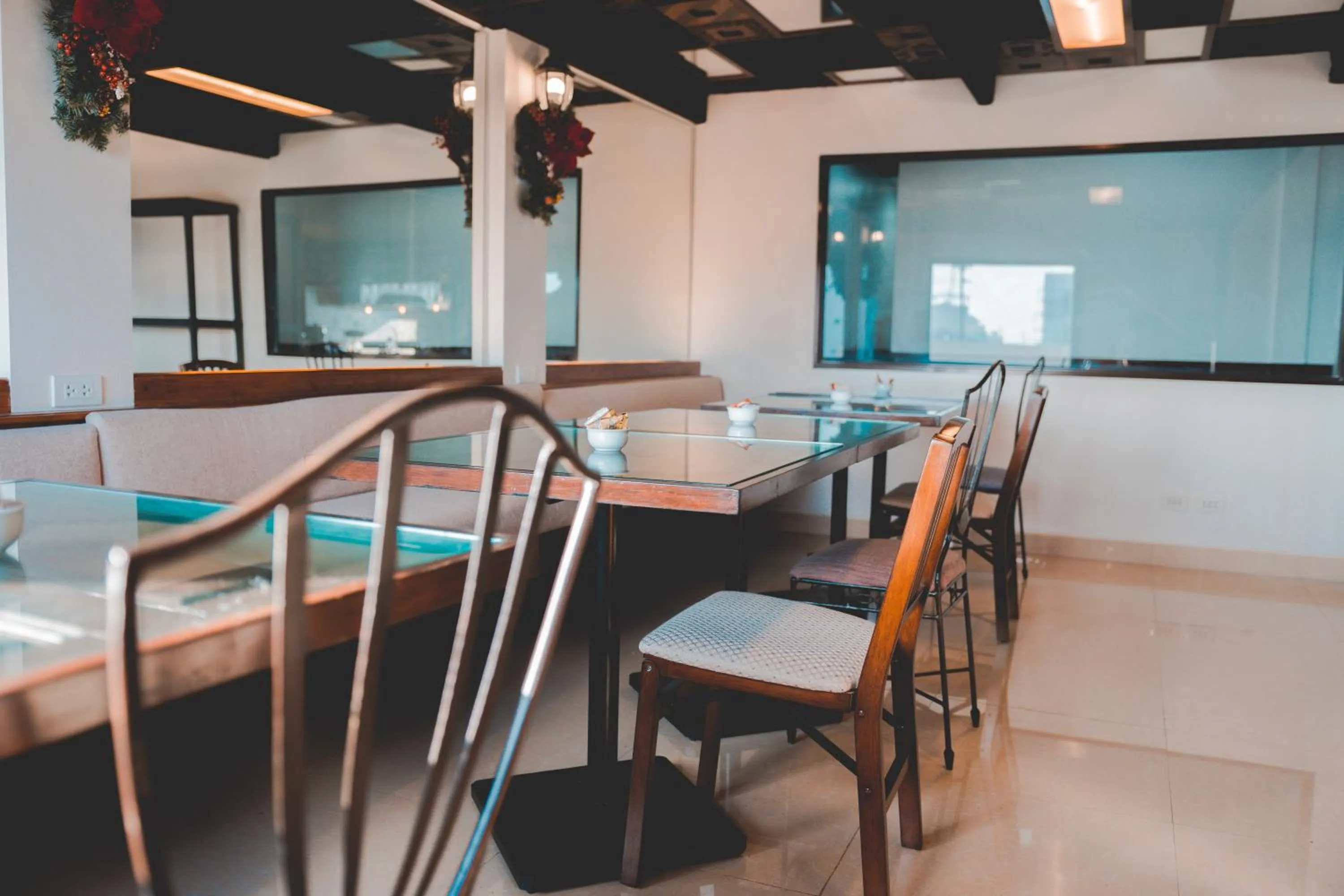 Dining area in Amaris Bed & Breakfast