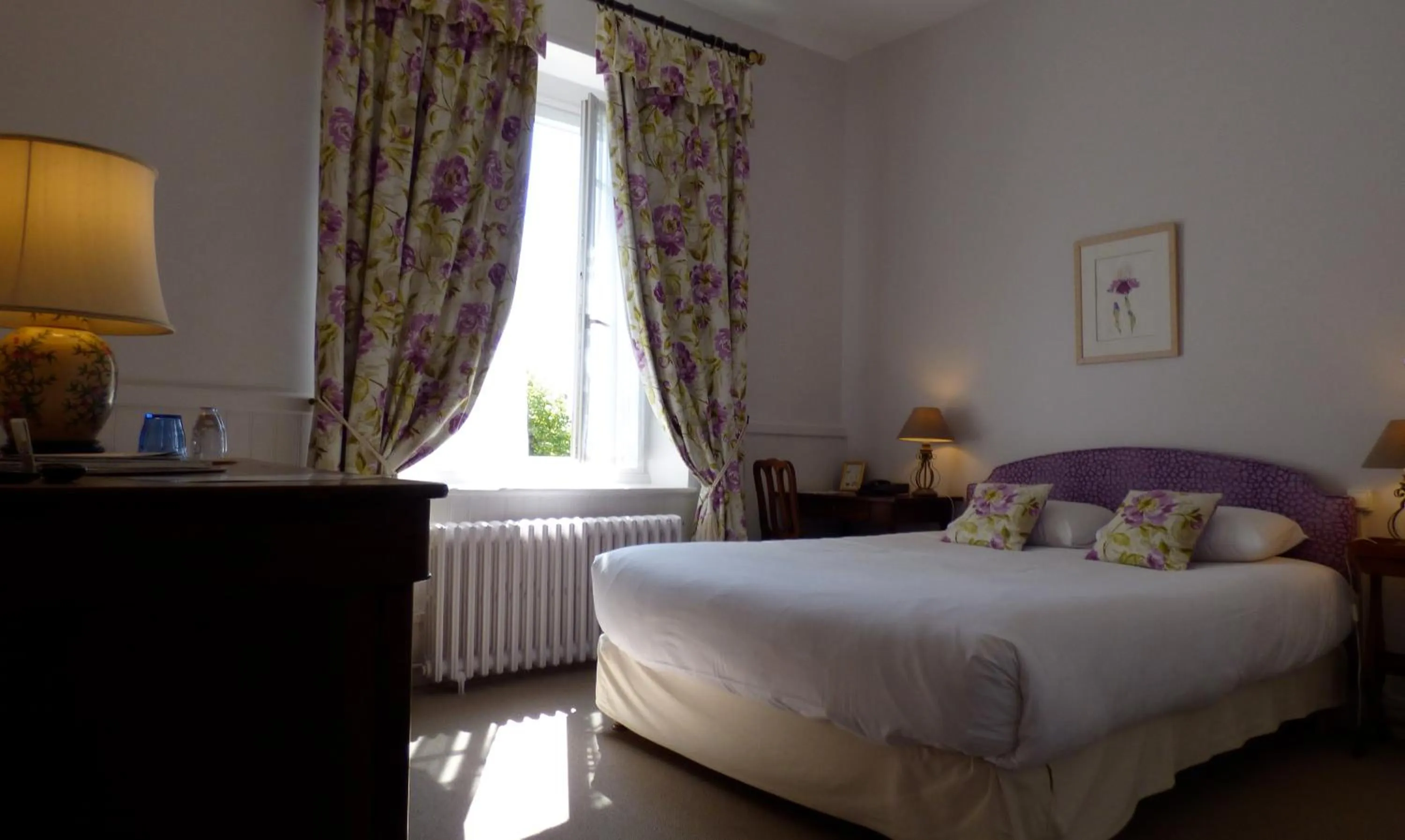 Bed in Hôtel La Tonnellerie