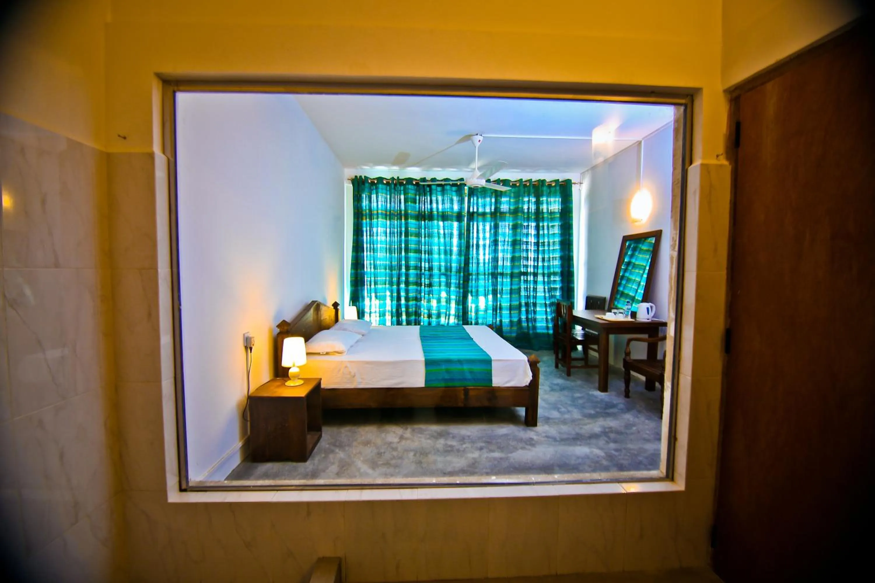 Photo of the whole room, Bed in Ella Alpine Resort