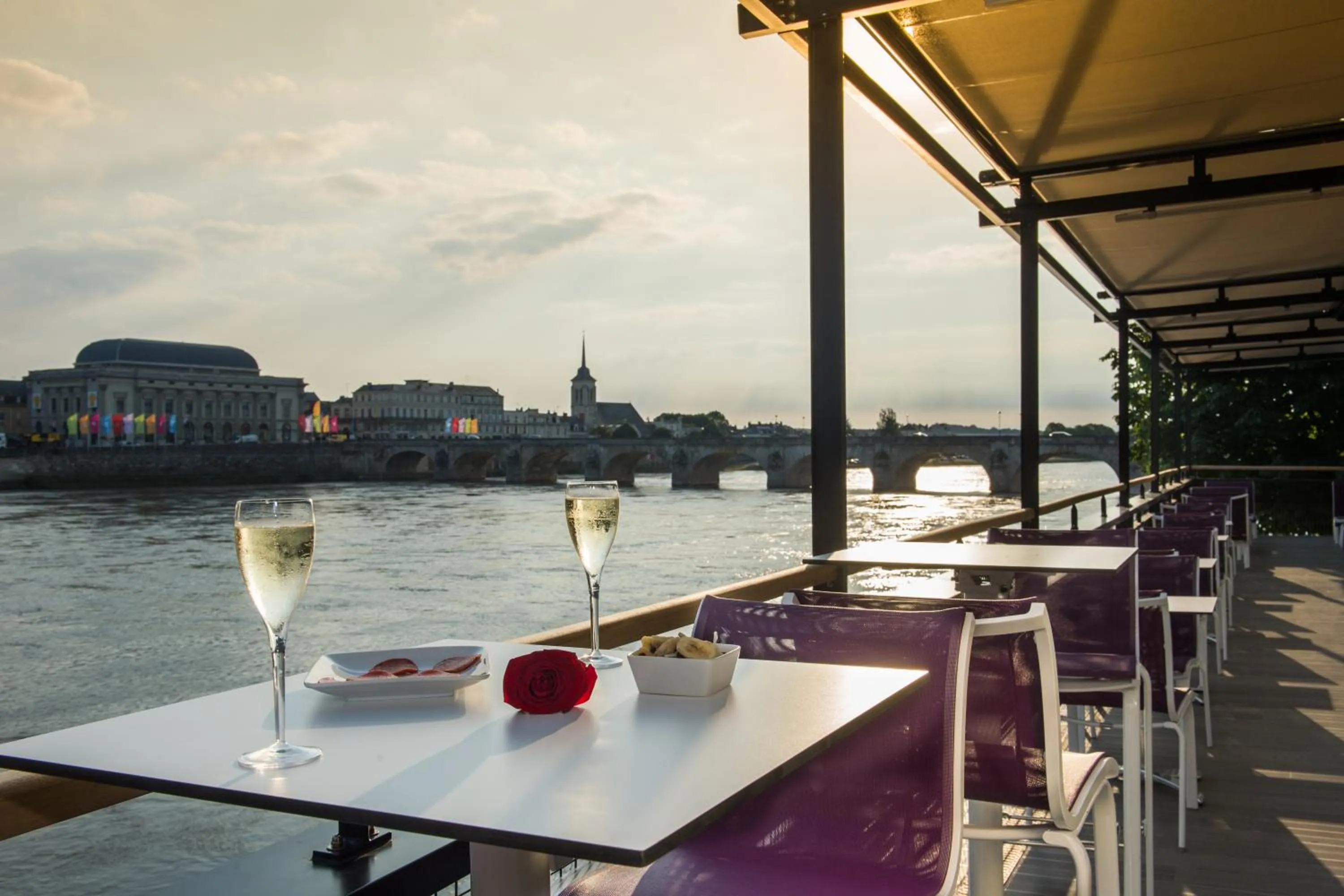 Balcony/Terrace in Mercure Bords de Loire Saumur