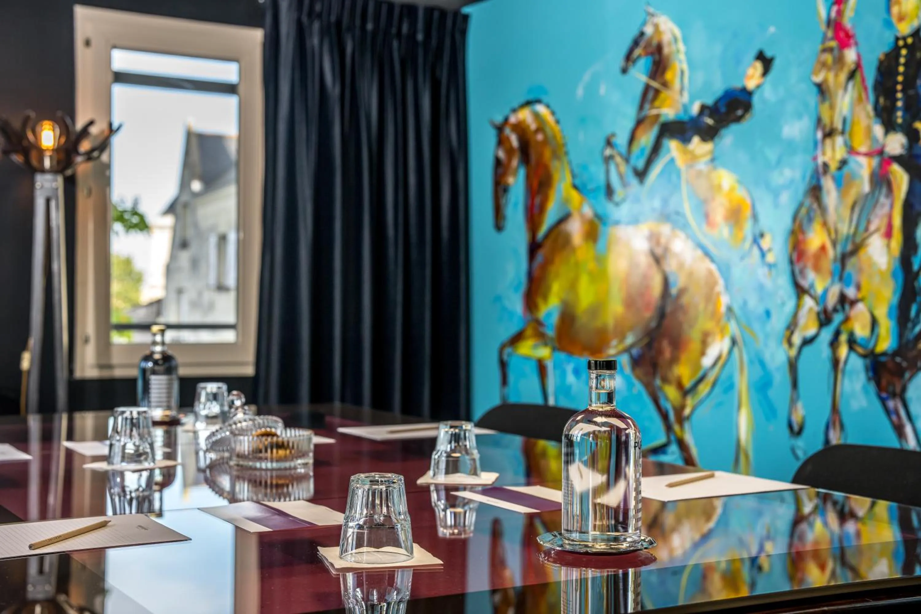 Seating area in Mercure Bords de Loire Saumur