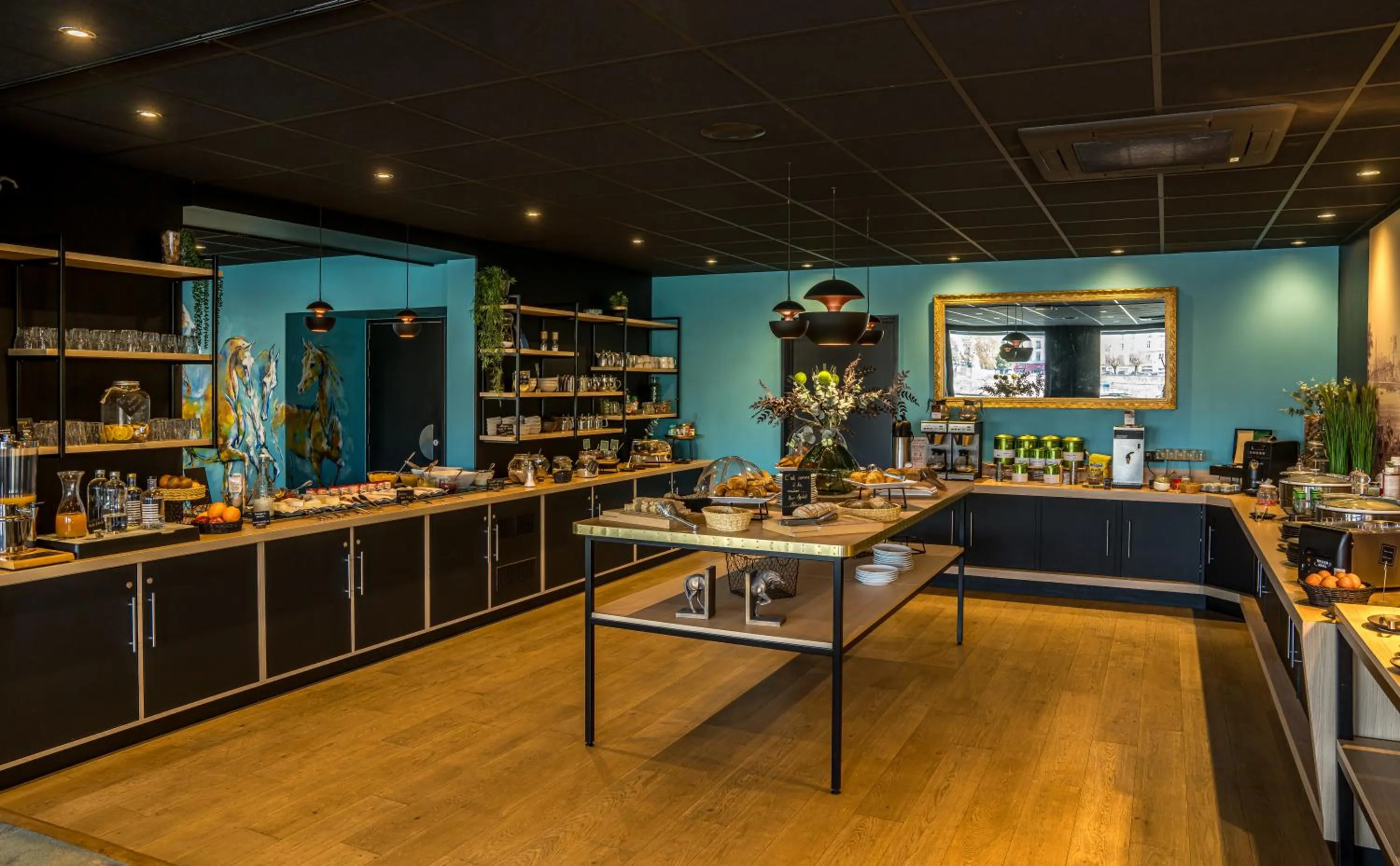 Buffet breakfast in Mercure Bords de Loire Saumur