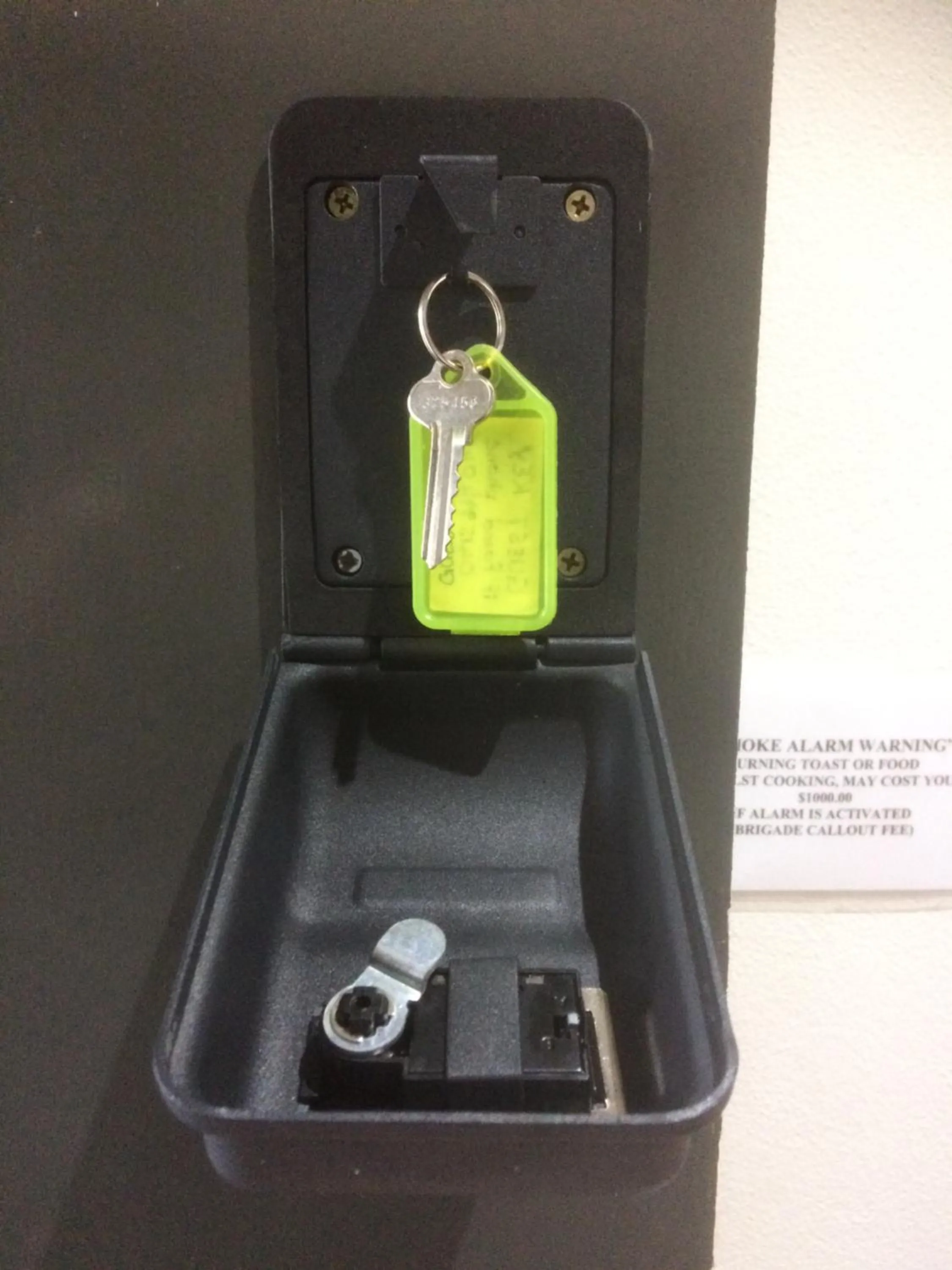 Facade/entrance in Paradise in the Tropics