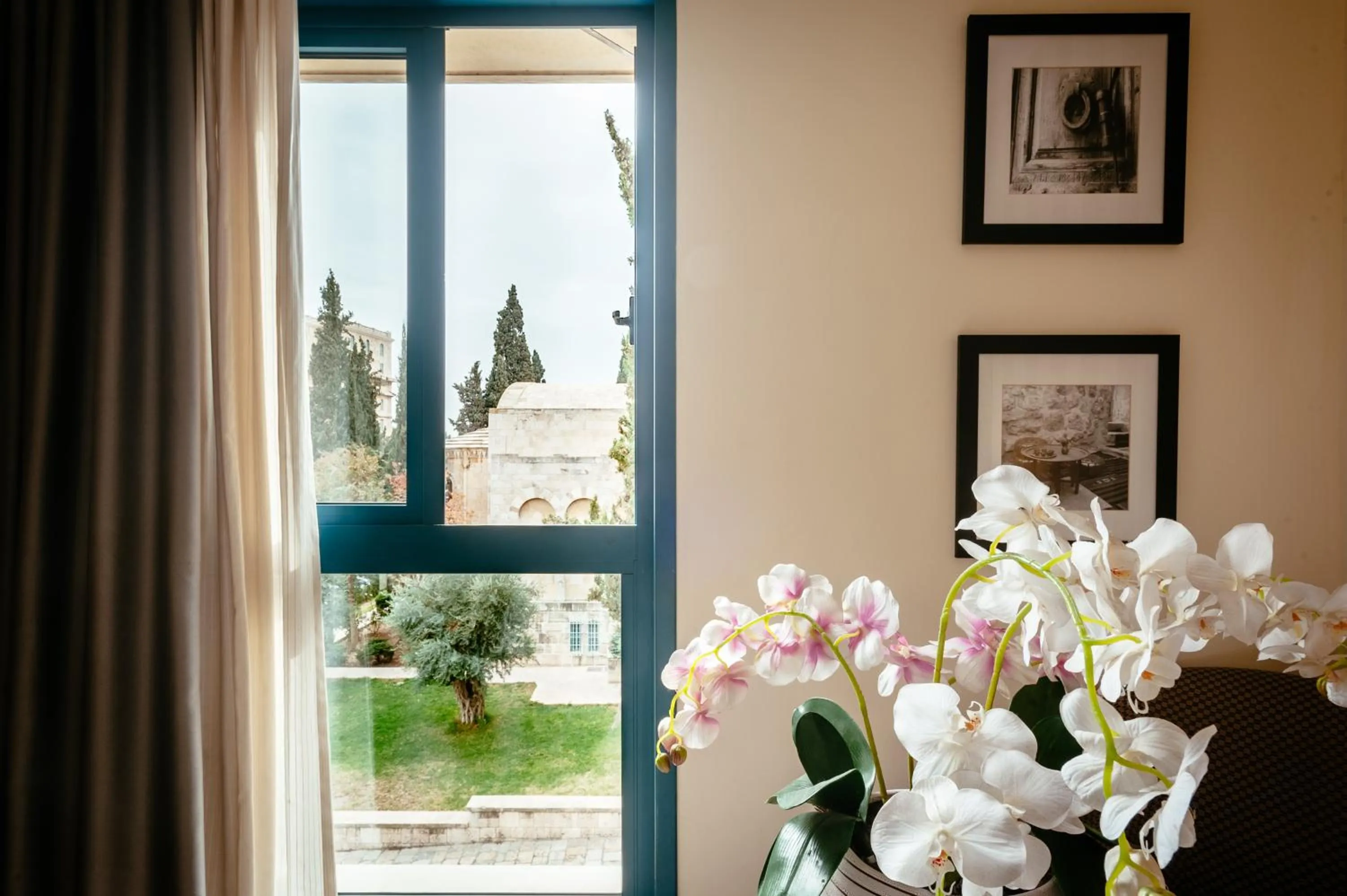 Nearby landmark in Eldan Hotel