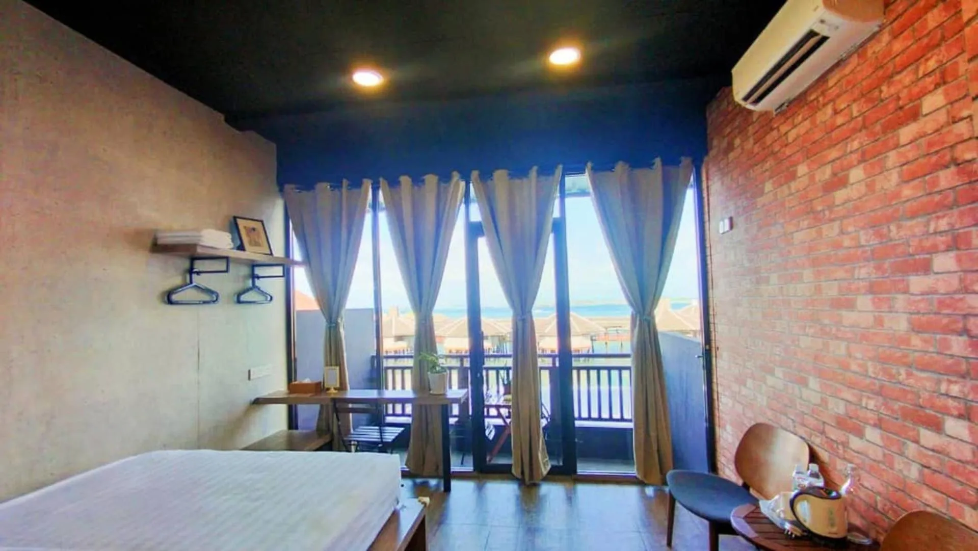 Property building, Bed in Cube Bed Station & Tours Sdn Bhd