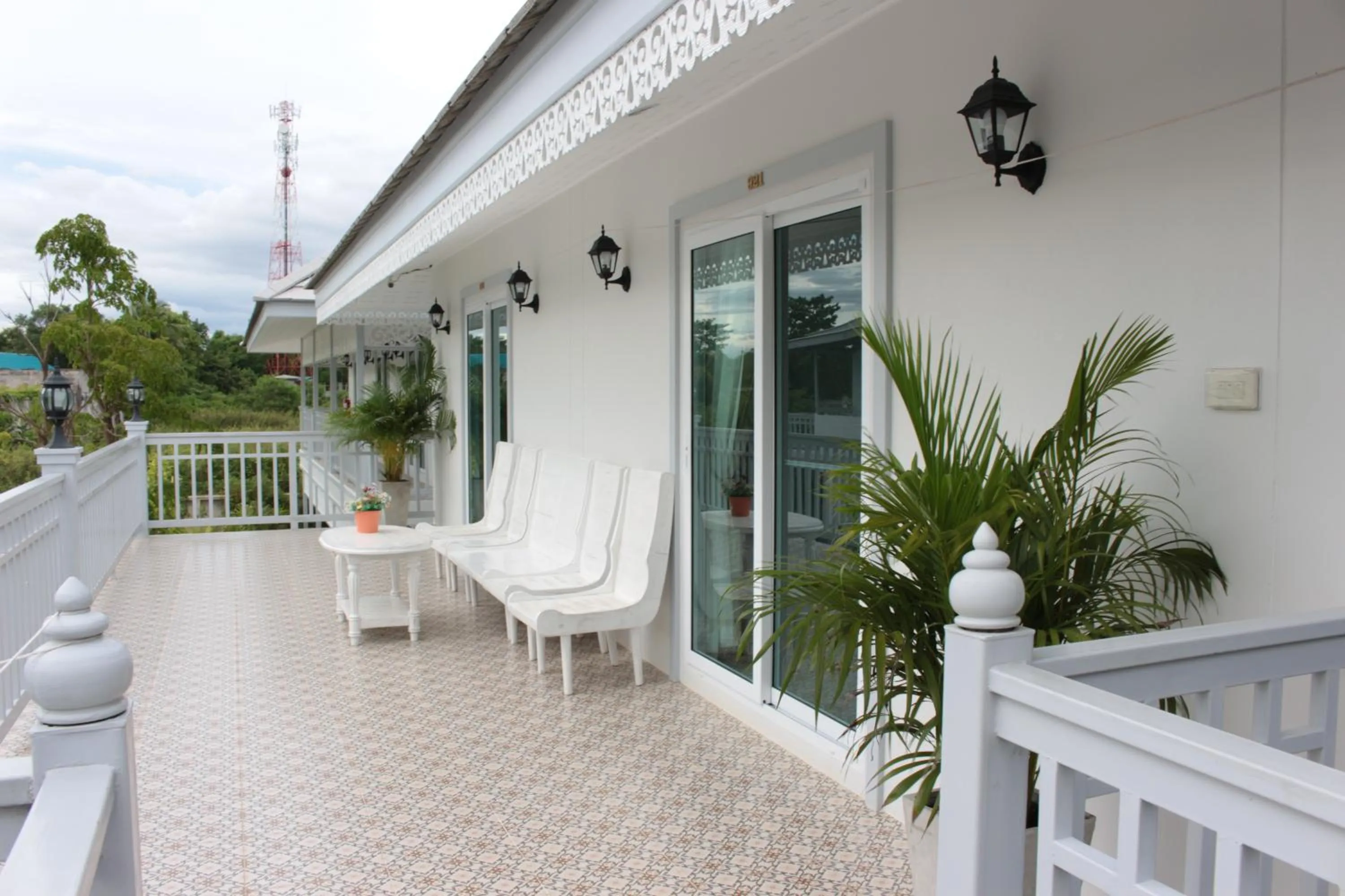 Facade/entrance in Moeimanee Resort