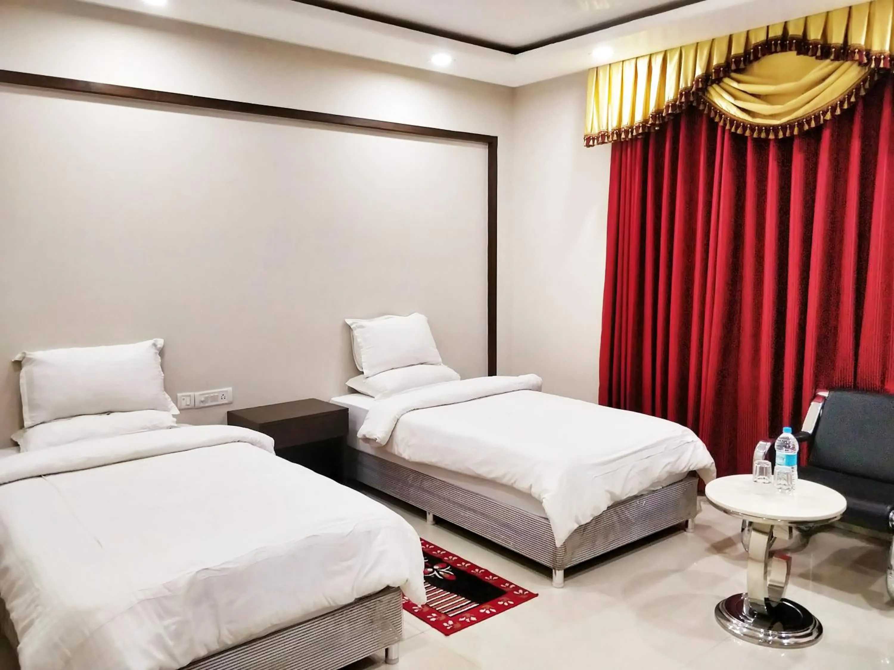 Bed in Bodhgaya Seven Inn Hotel n Restaurant