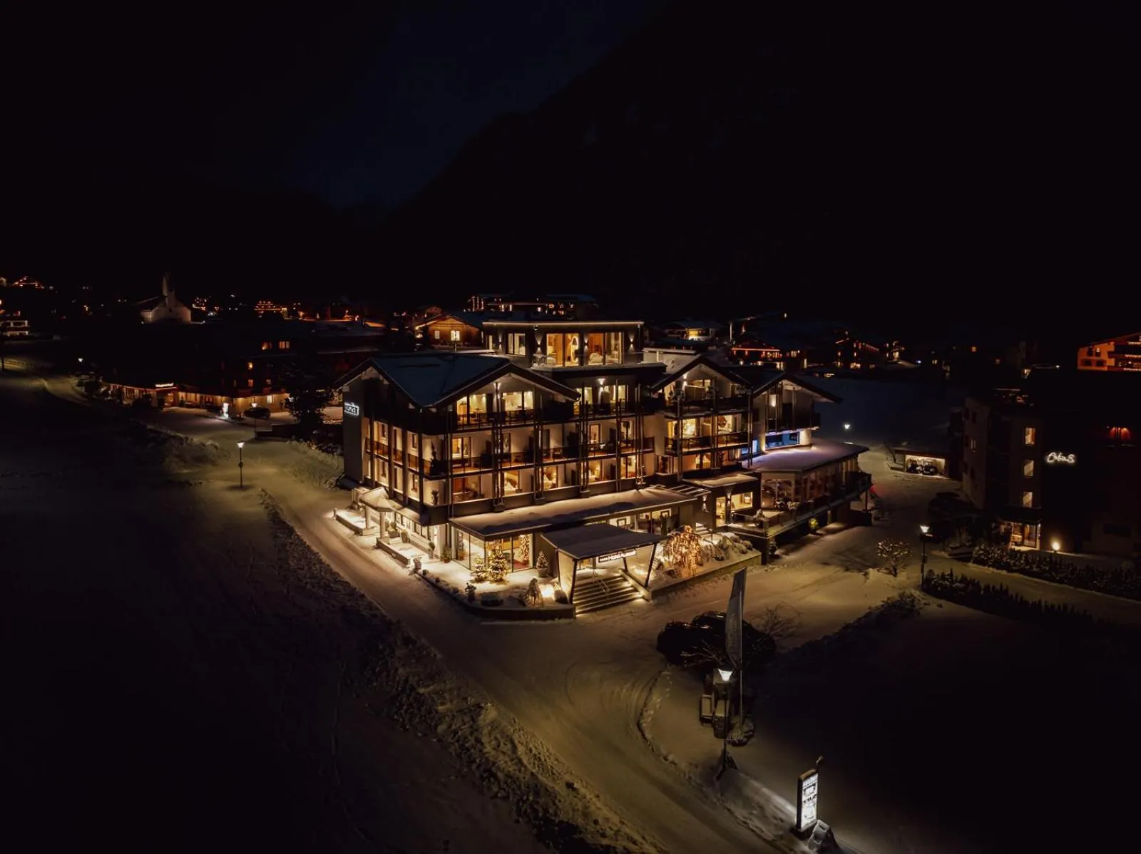 Property building in Hotel Auszeit