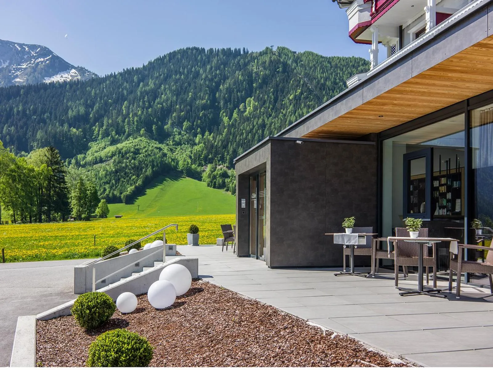 Facade/entrance in Hotel Auszeit