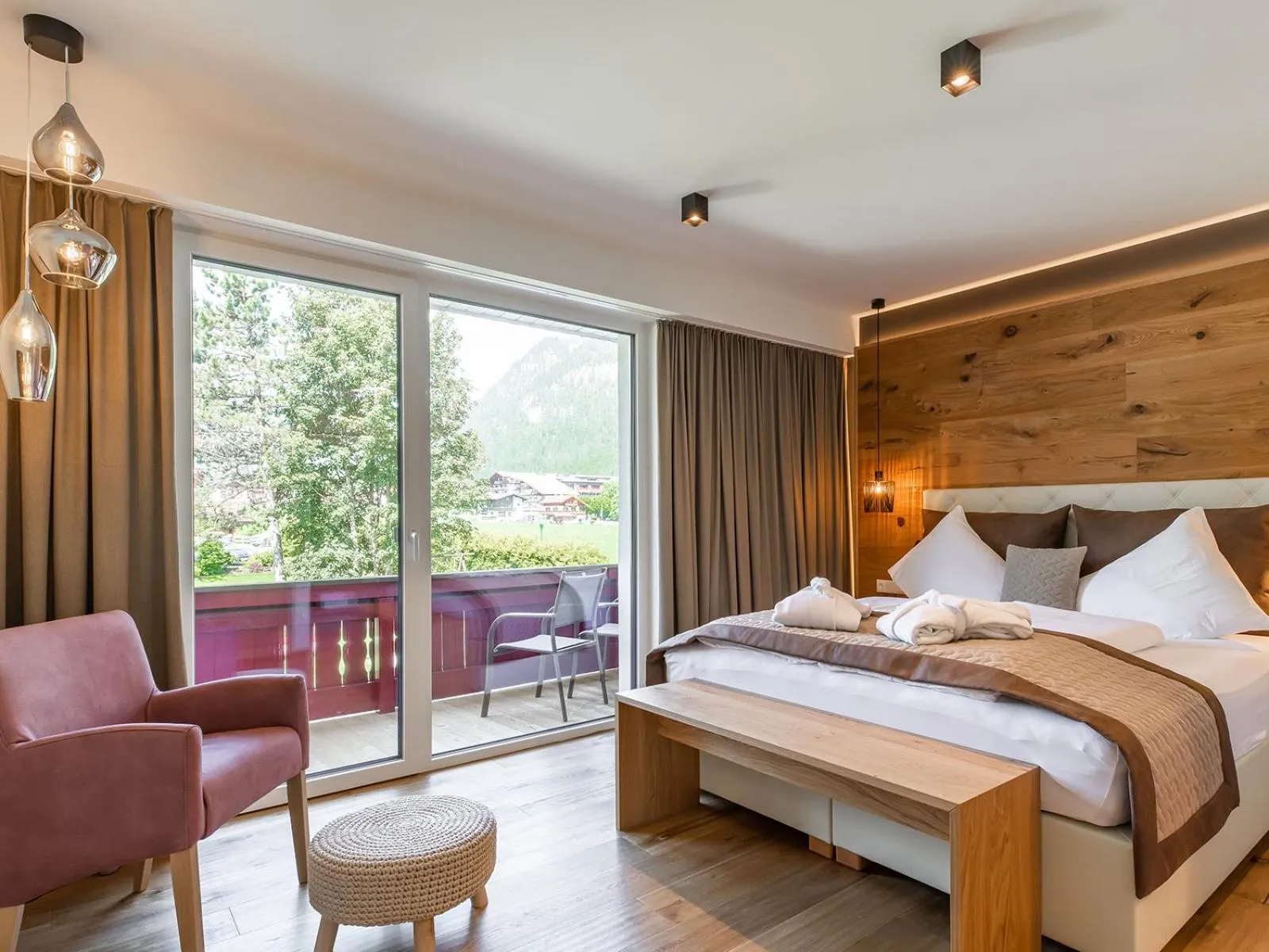 Photo of the whole room, Bed in Hotel Auszeit