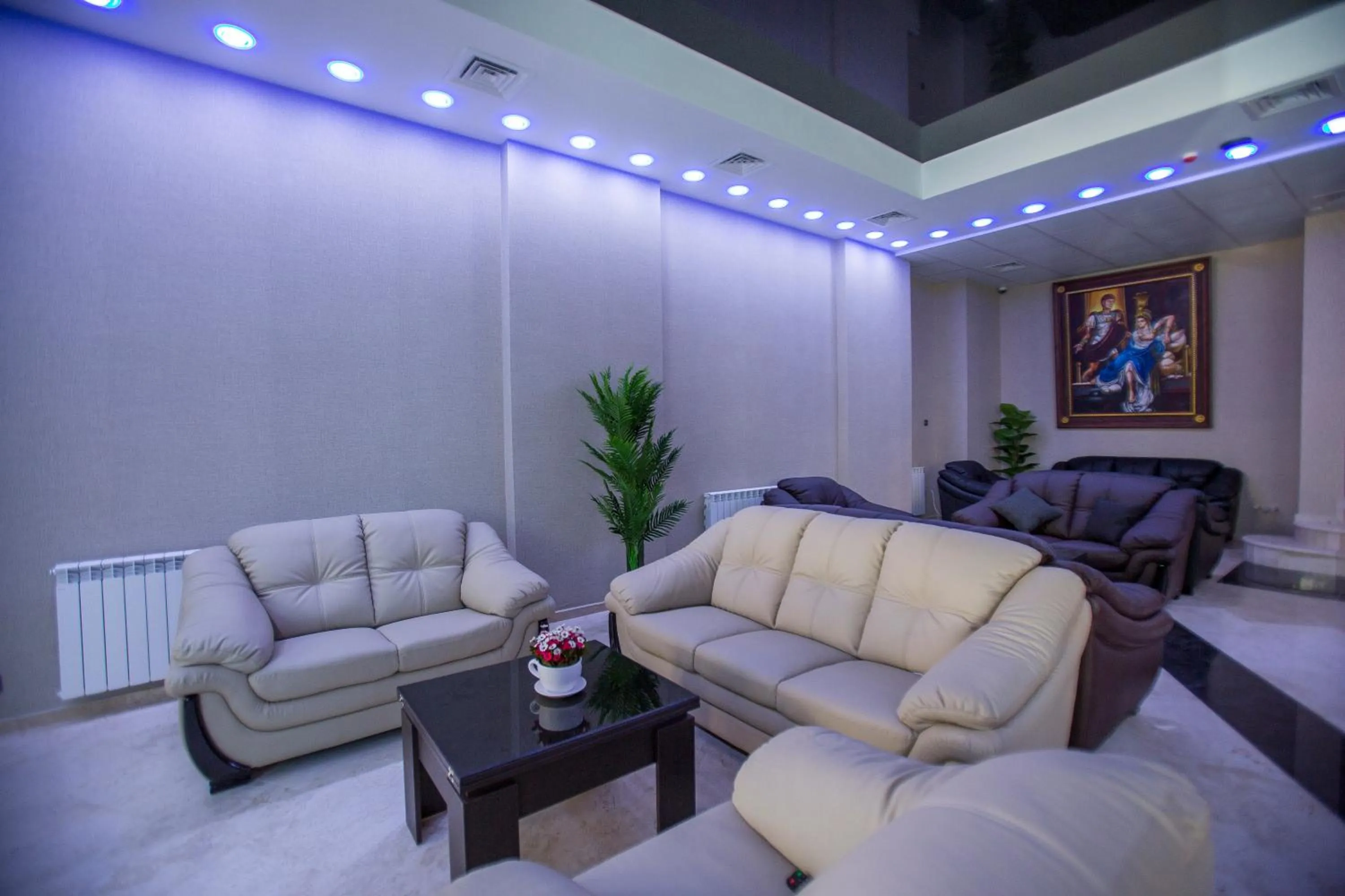 Decorative detail in Ire Palace