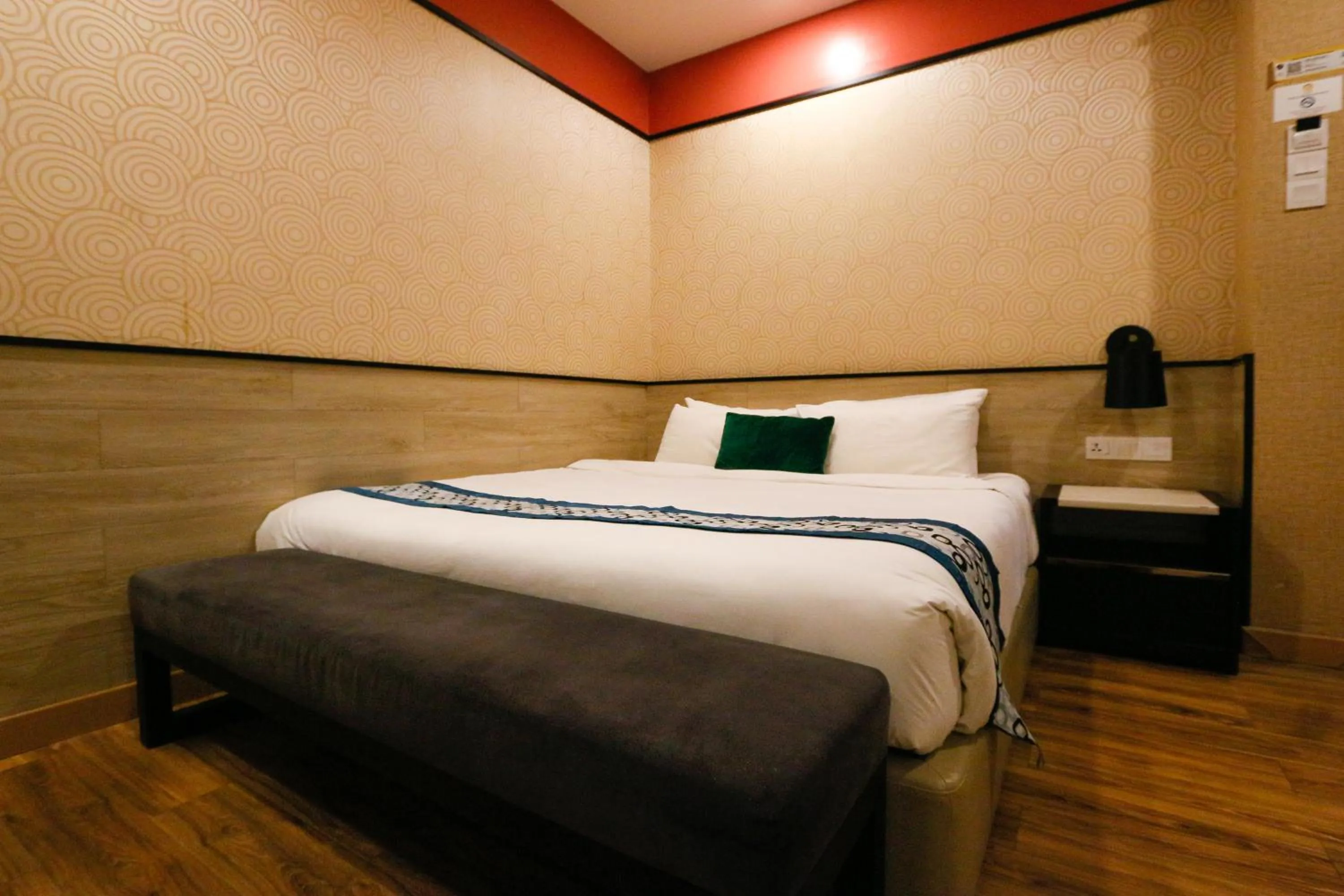 Bed in Golden Roof Hotel, Seri Iskandar