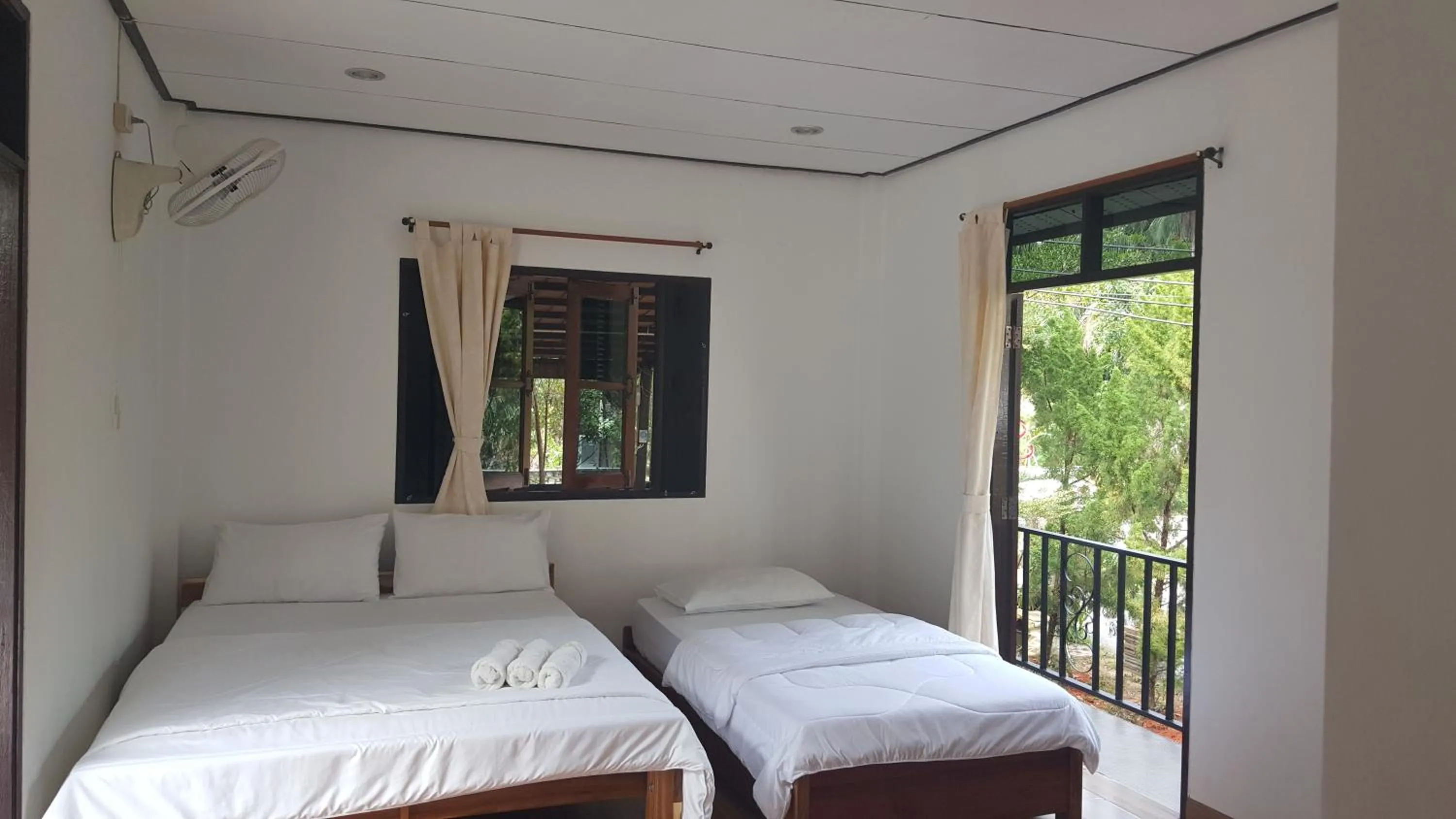 Bed in Sanfhan Resort-SHA Plus