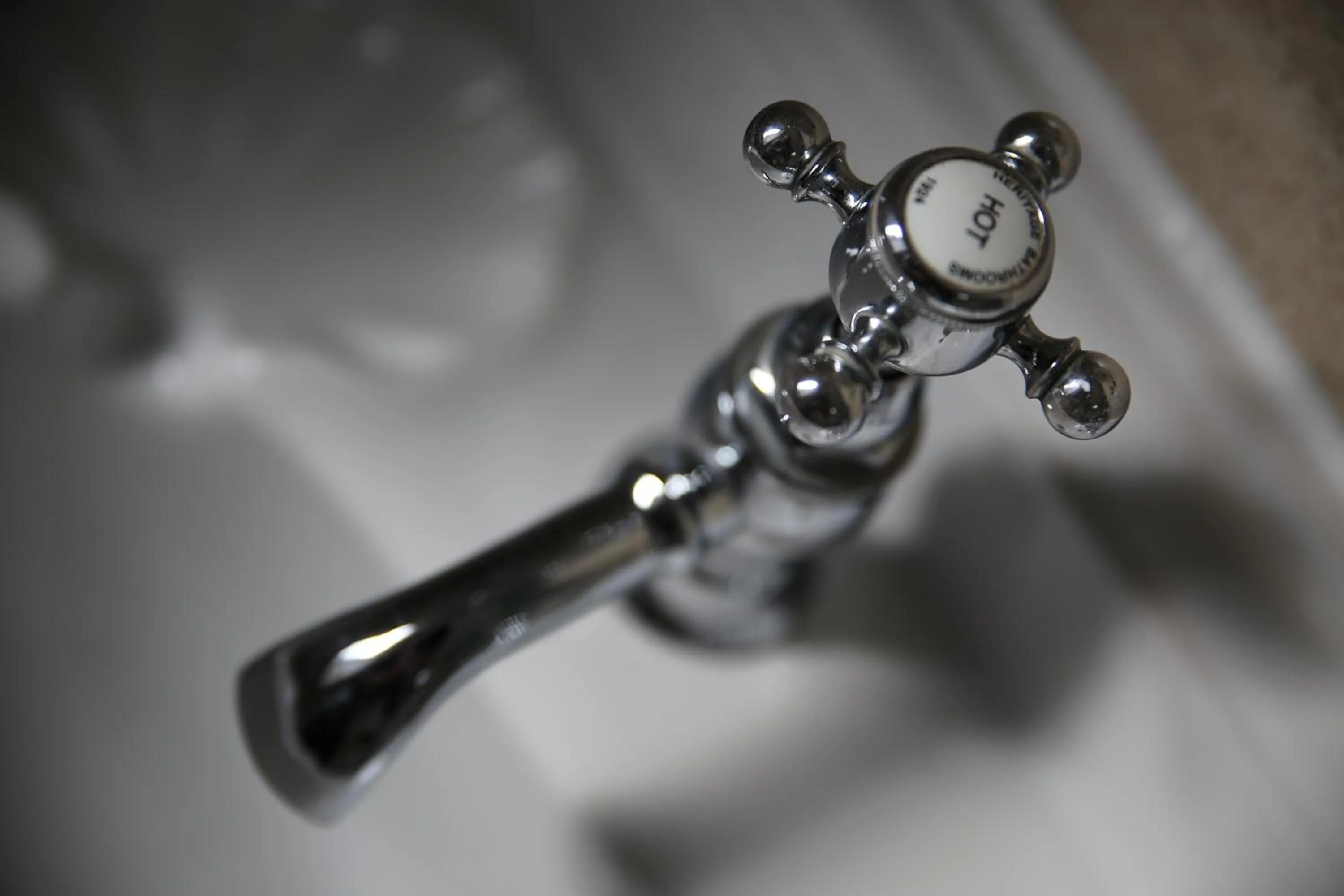 Bathroom in Sheriff Lodge