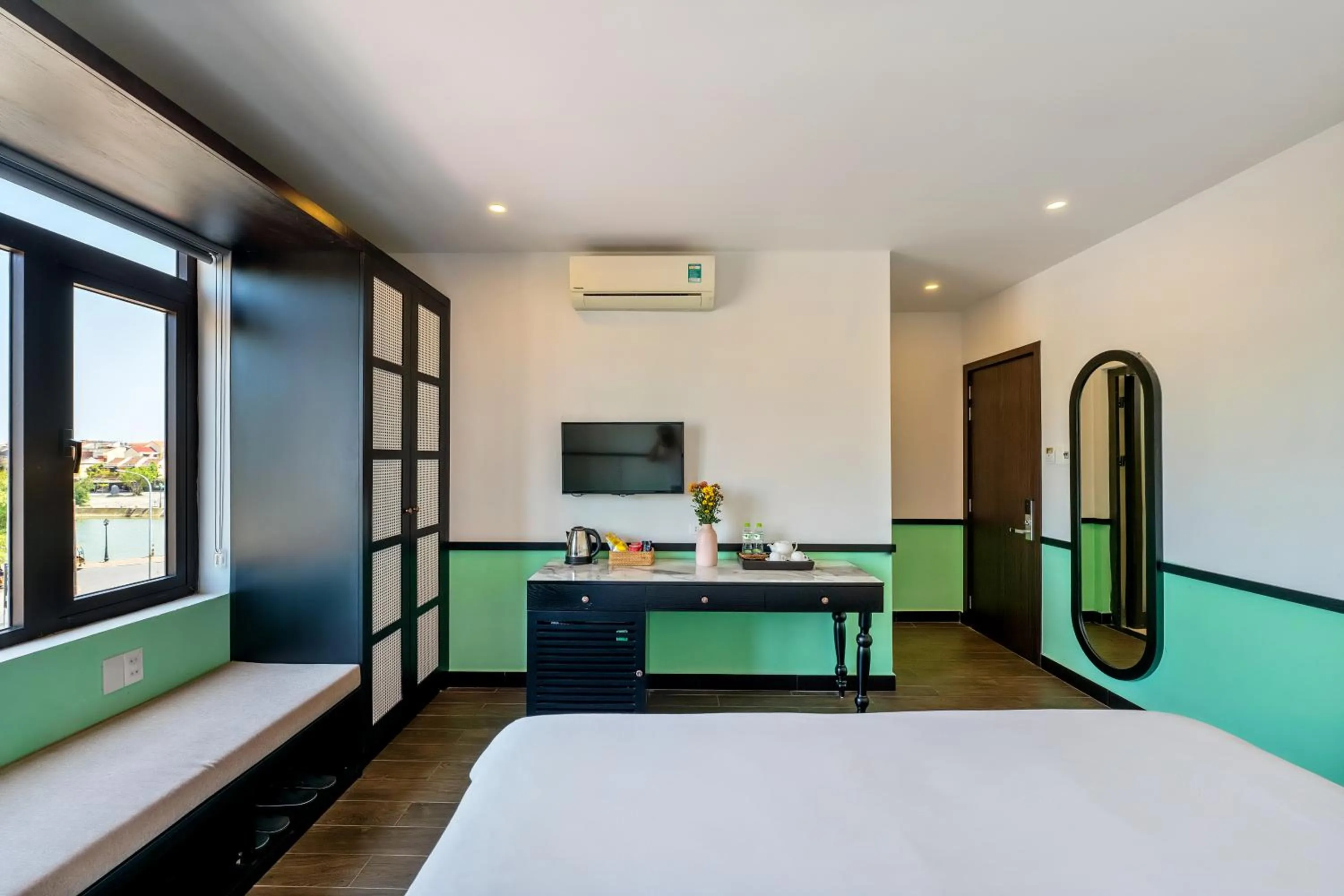 City view, Bed in Hoi An Ivy Hotel