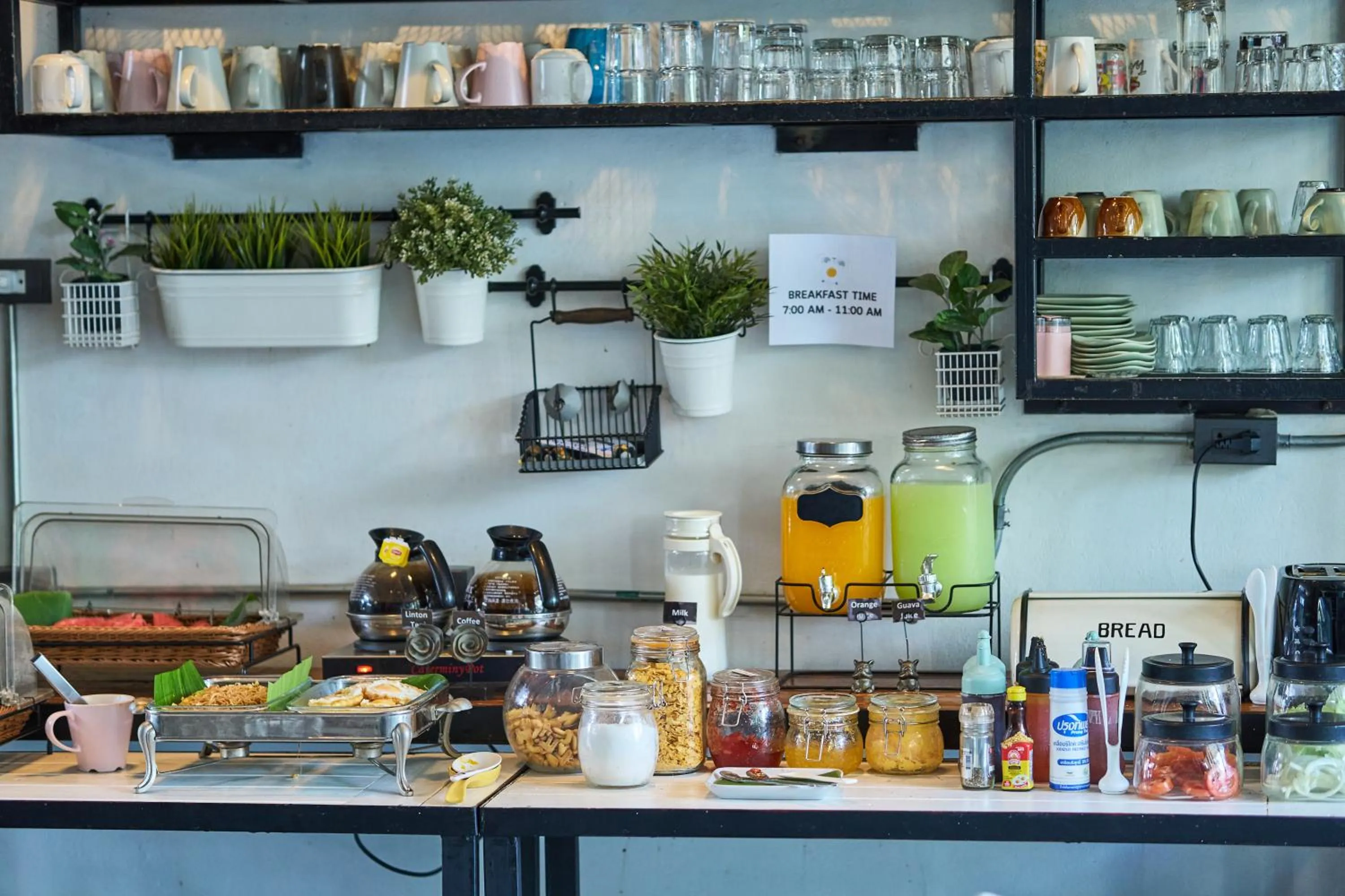 Sherloft Home & Hostel