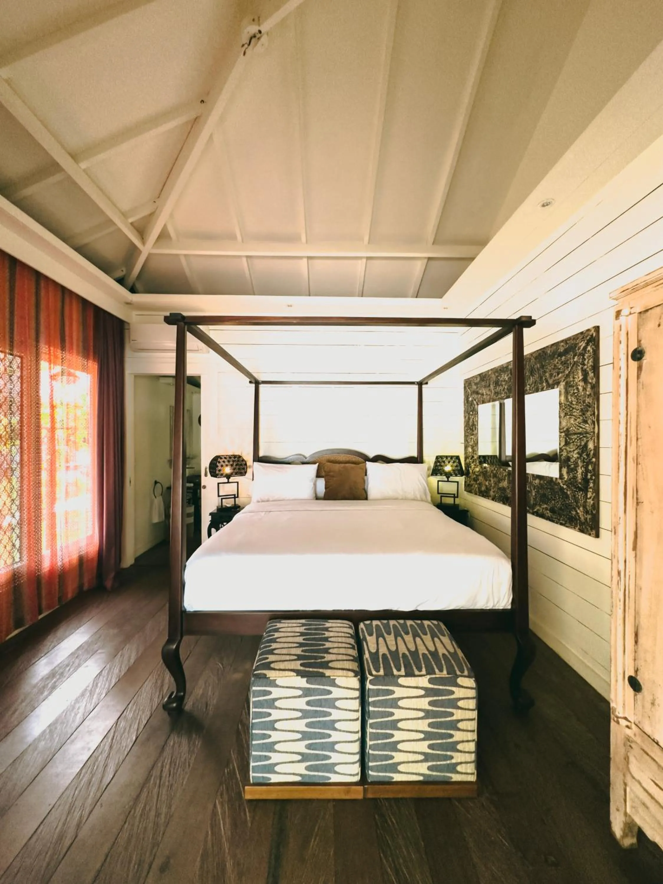Bedroom, Bed in Vayam Boutique Resort Gili Asahan