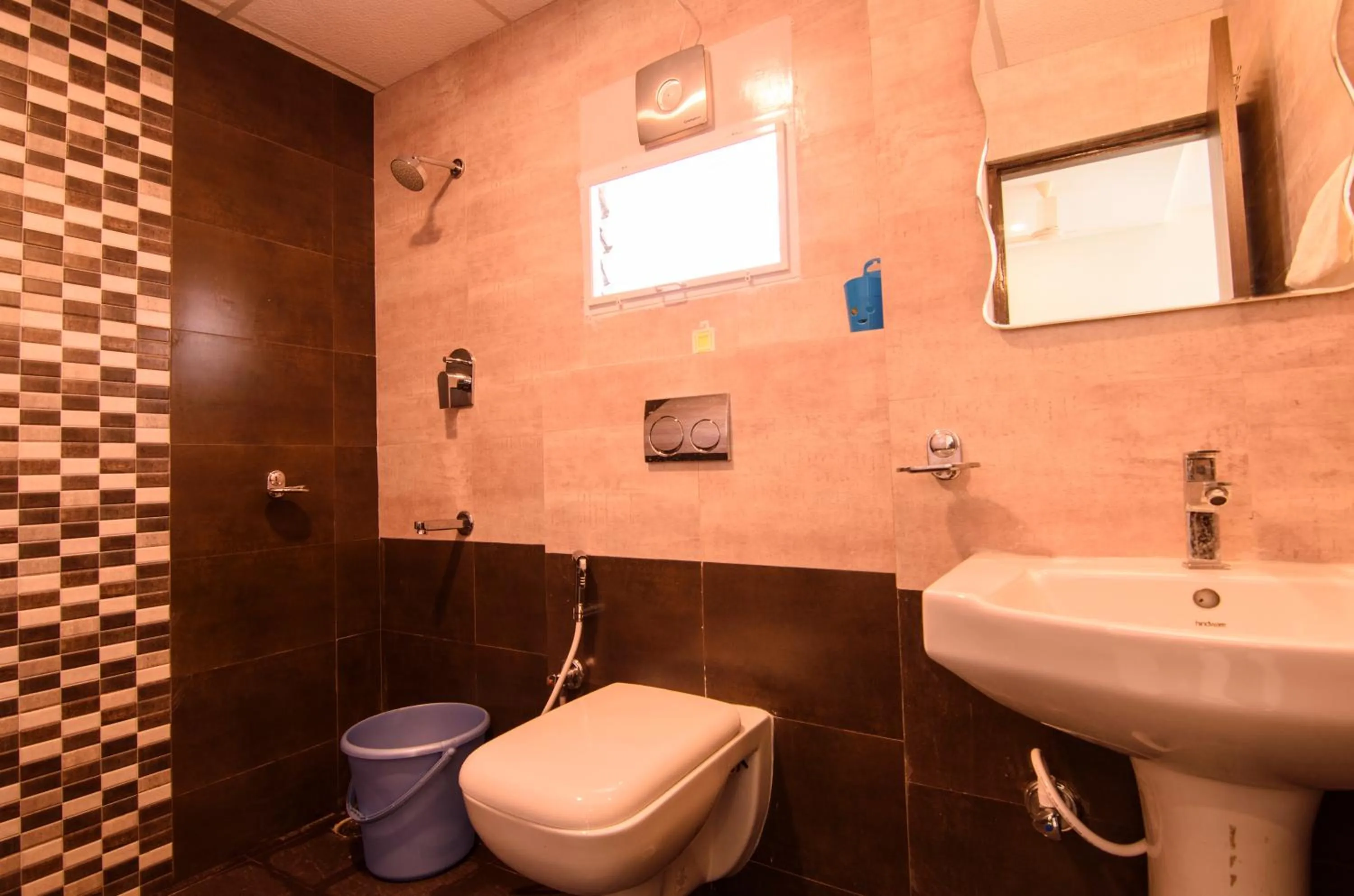 Ajantha Komforts, Bengaluru