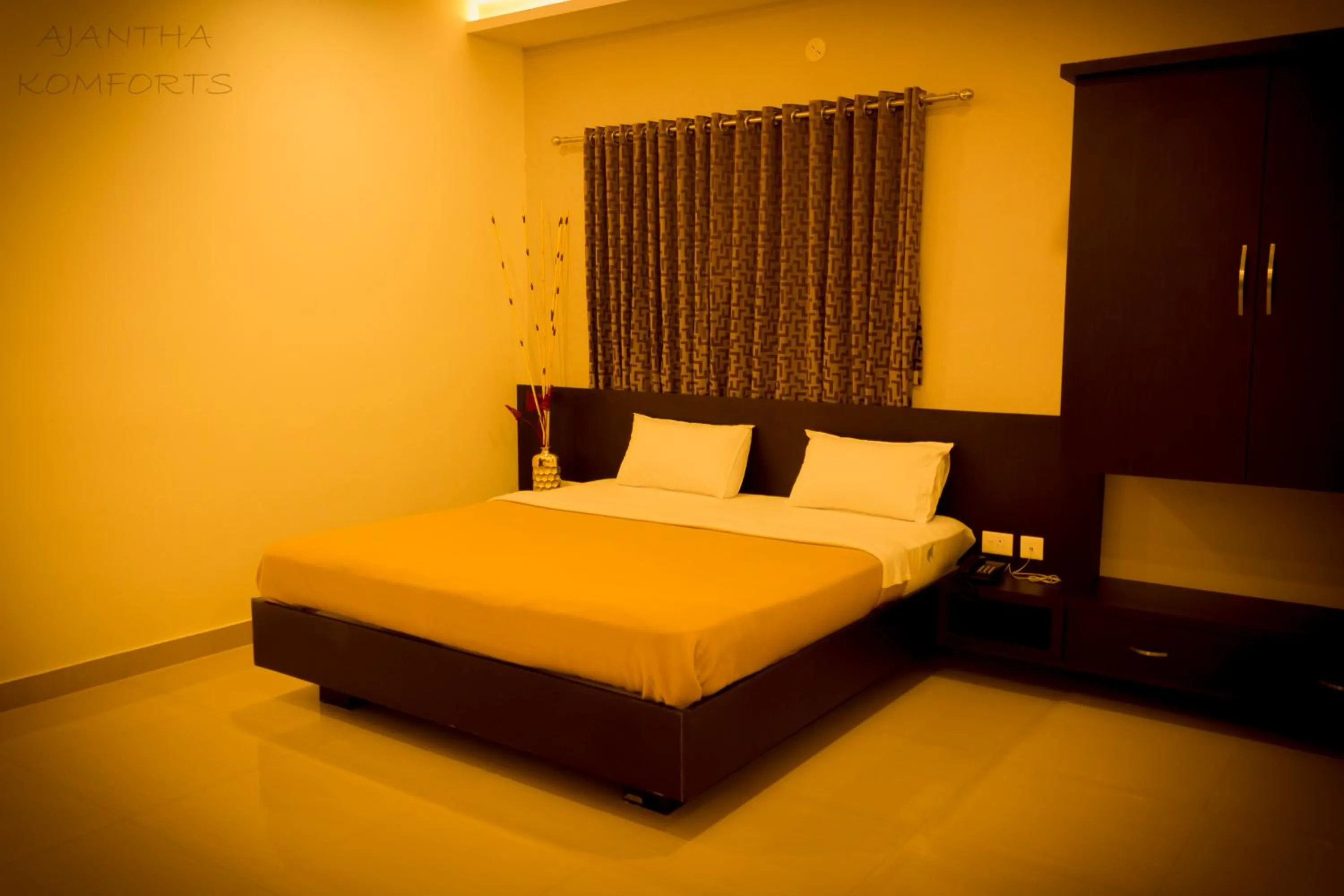 Bed in Ajantha Komforts, Bengaluru