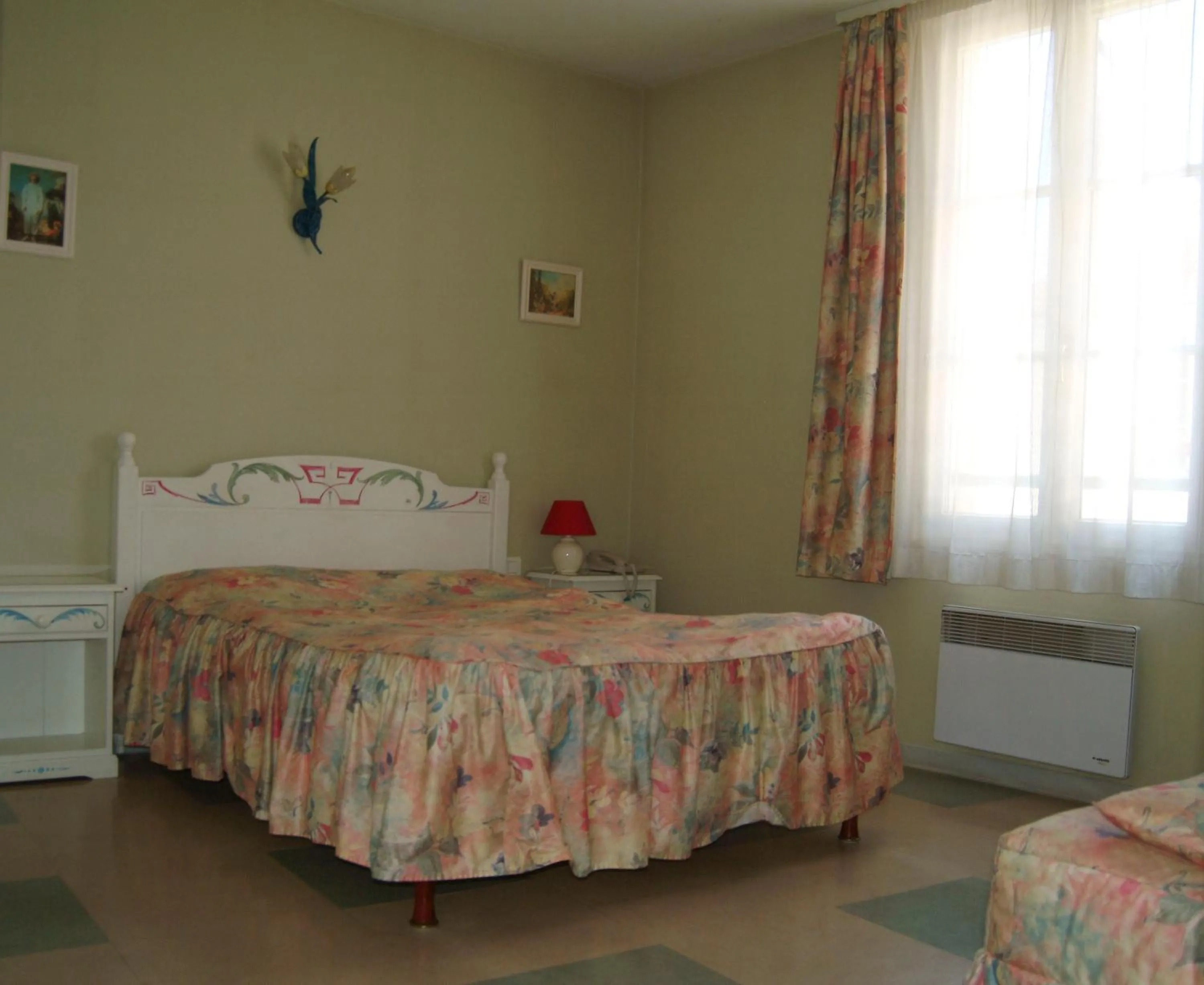 Photo of the whole room, Bed in Hôtel Bertrand