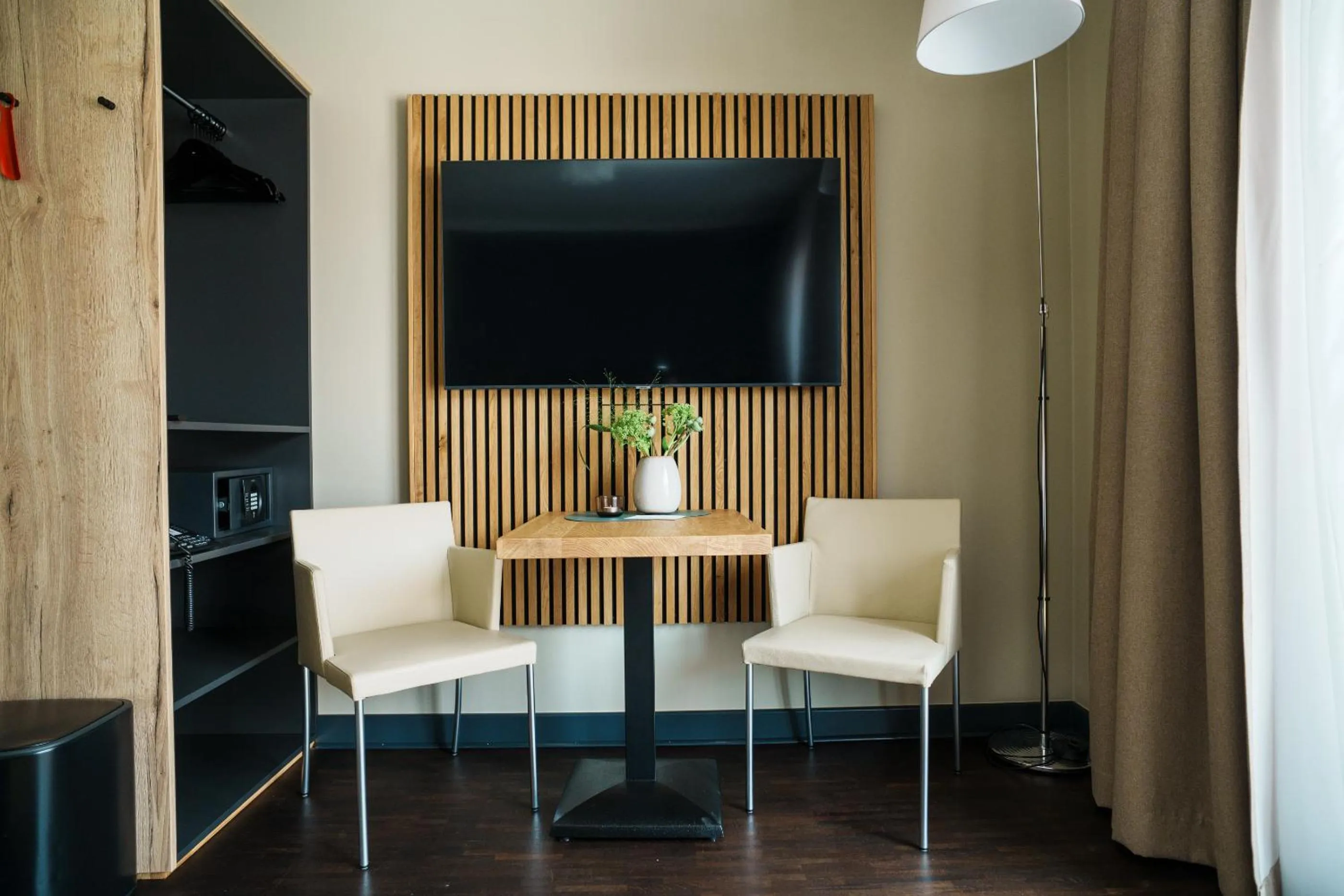 Seating area in THE GREEN Rostock Apartment Hotel