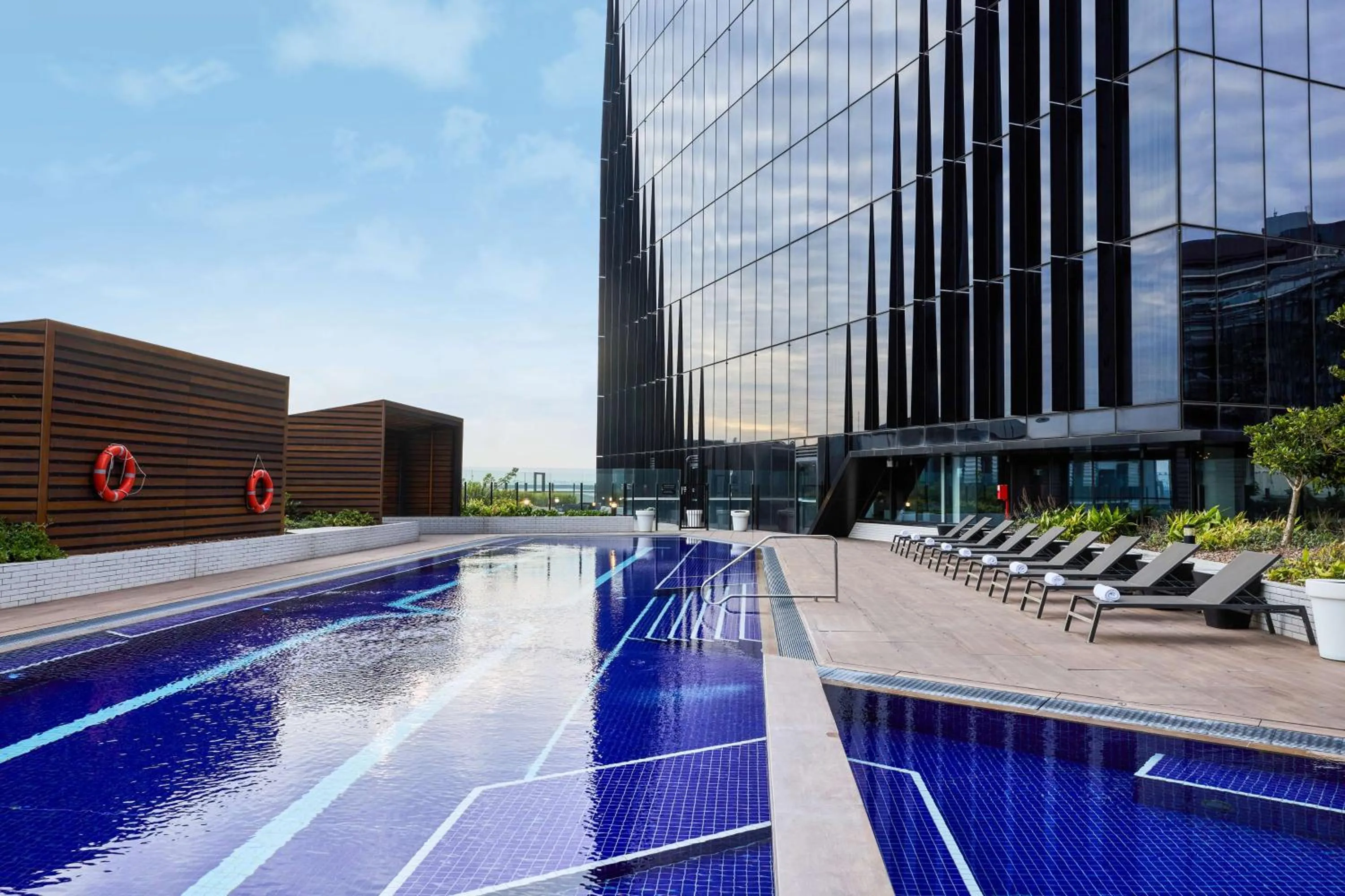 Pool view in Four Points by Sheraton Melbourne Docklands