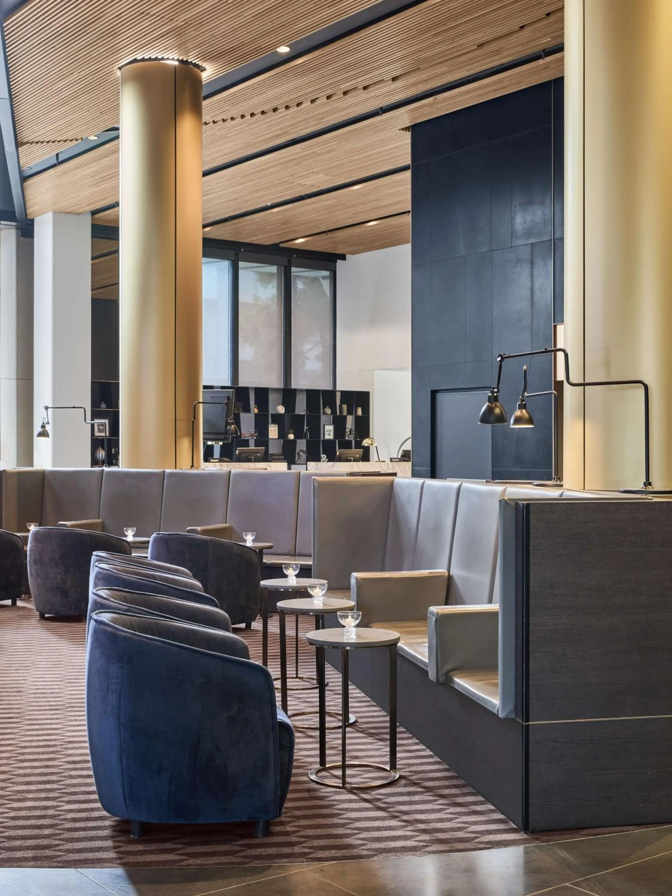 Lounge or bar in Four Points by Sheraton Melbourne Docklands