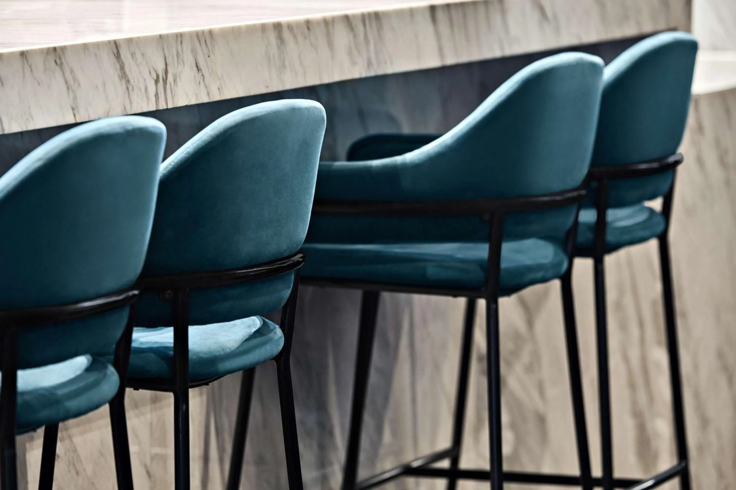 Lounge or bar in Four Points by Sheraton Melbourne Docklands