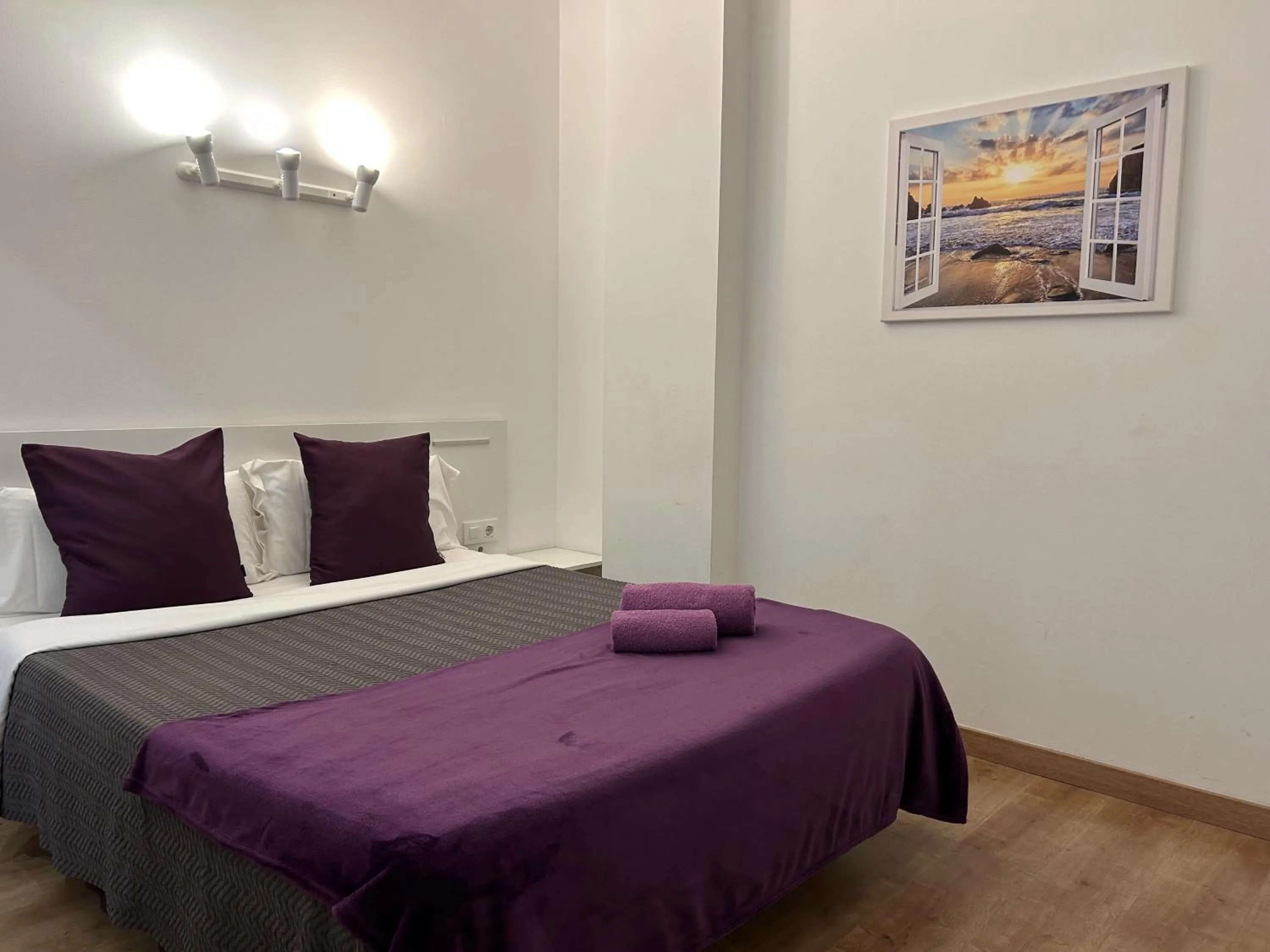 Bed in Apartahotel Baldiri