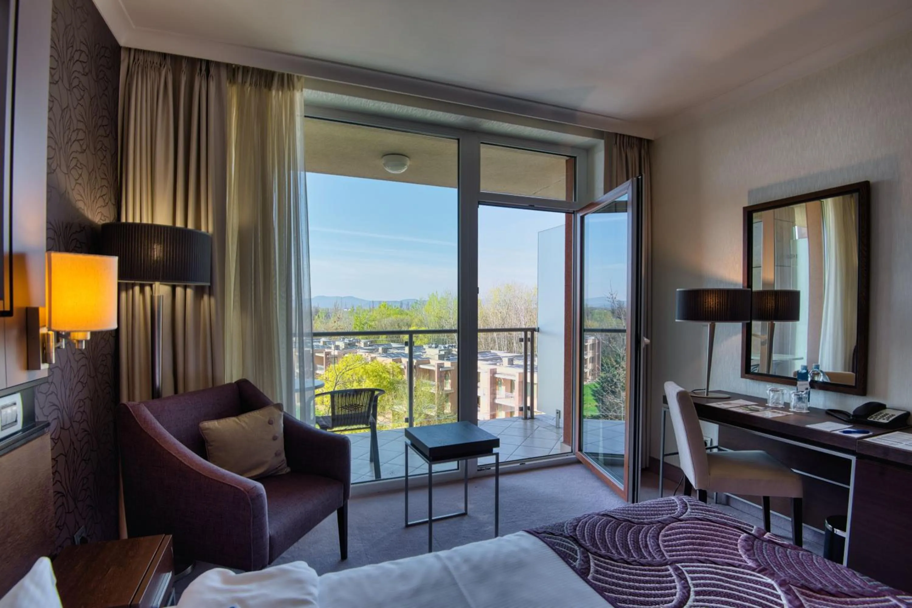 Bed in Aquaworld Resort Budapest