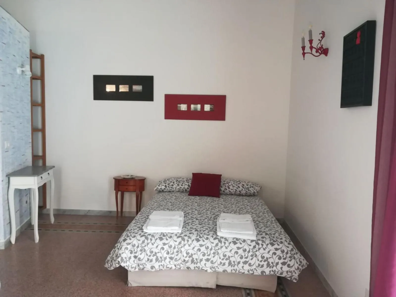 Bedroom, Bed in B&B Alchimia Napoletana