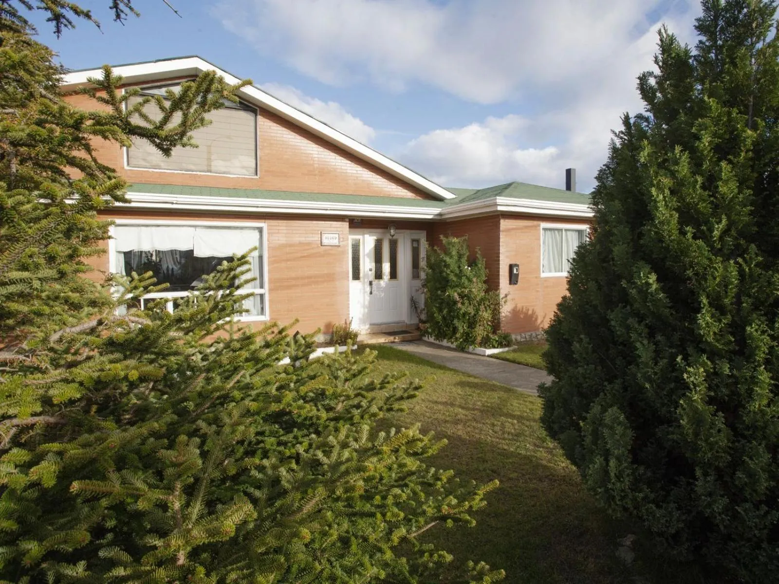 Property building in Sandy Point B&B