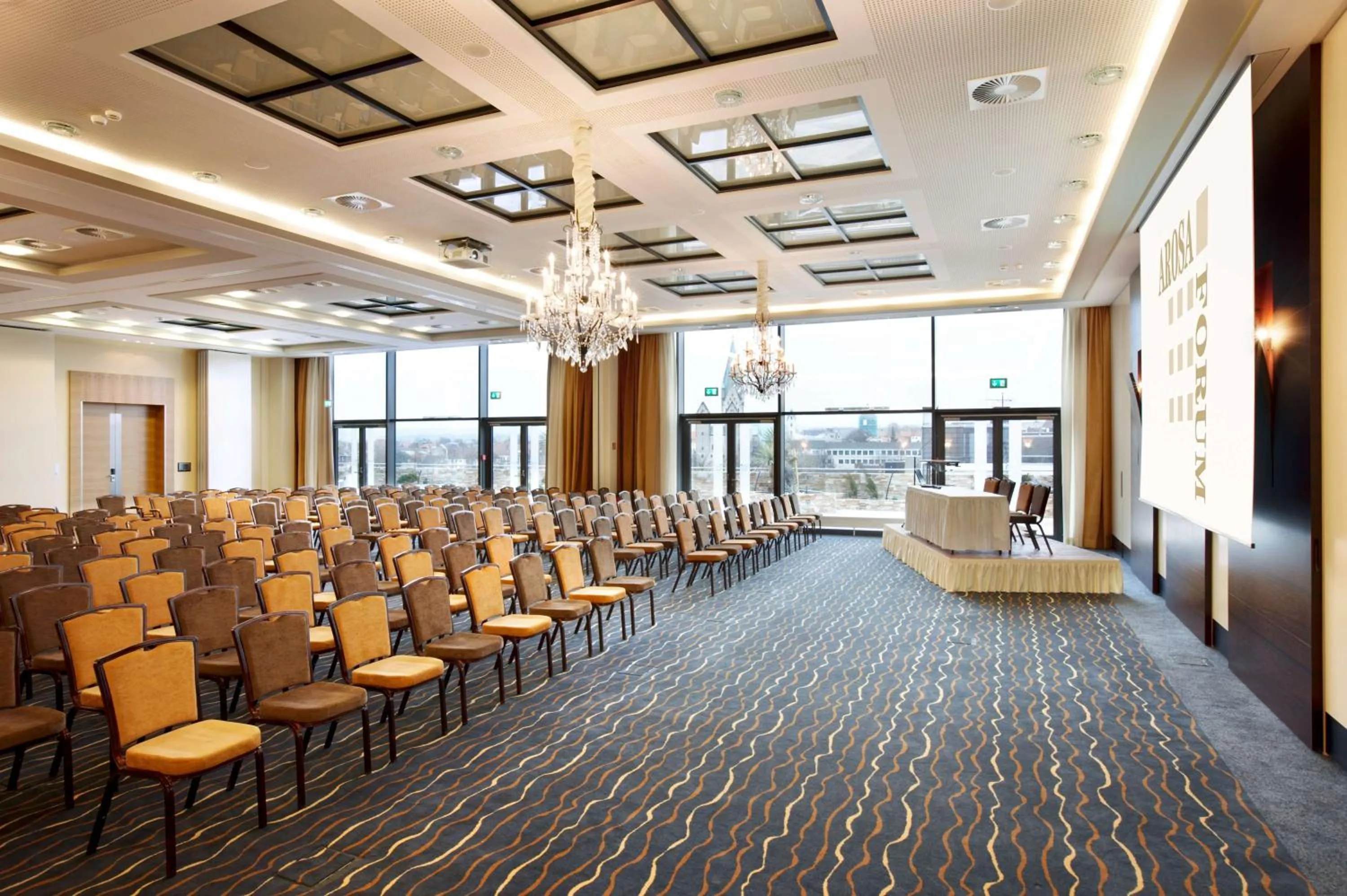 Meeting/conference room in Best Western Plus Arosa Hotel