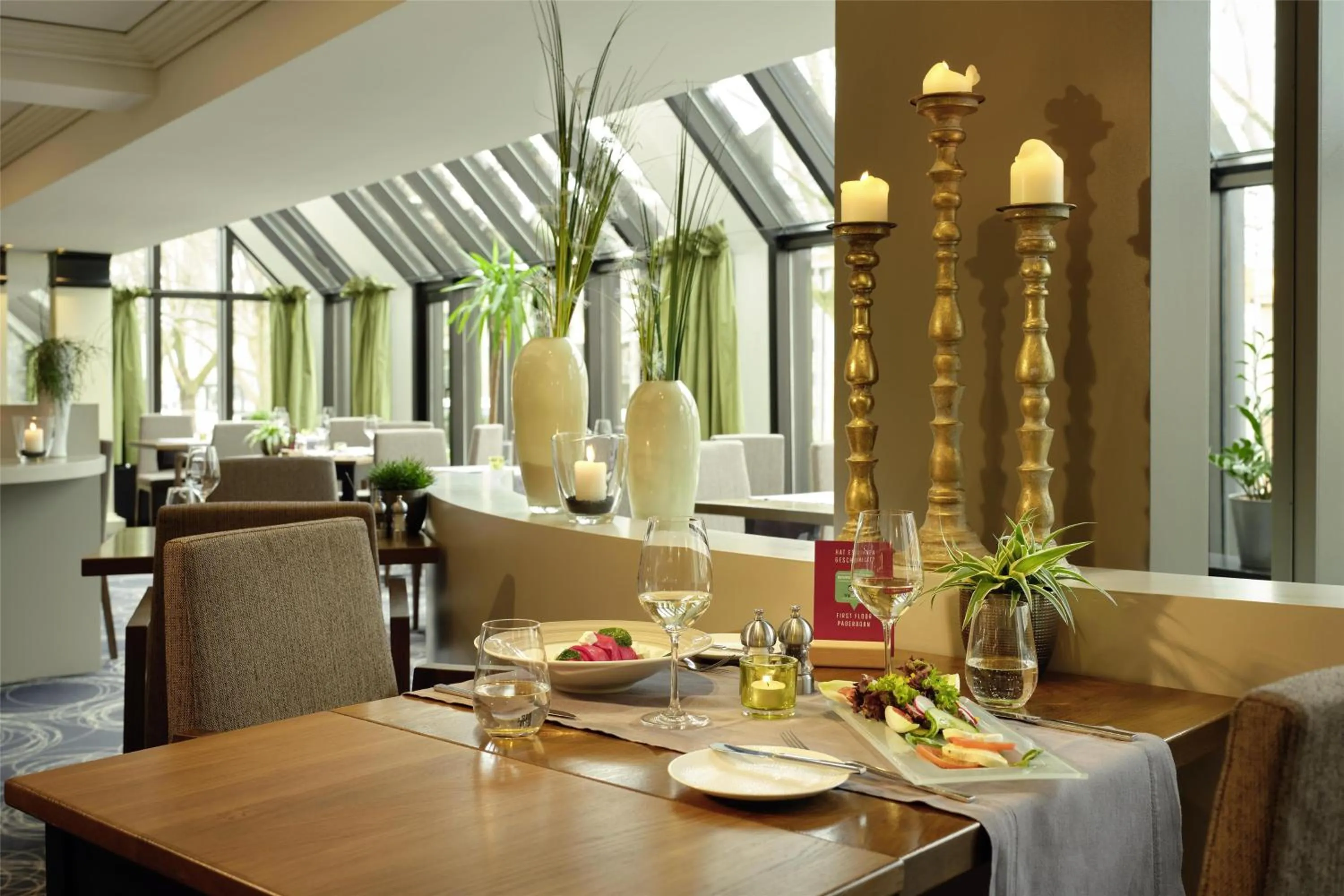 Restaurant/places to eat in Best Western Plus Arosa Hotel