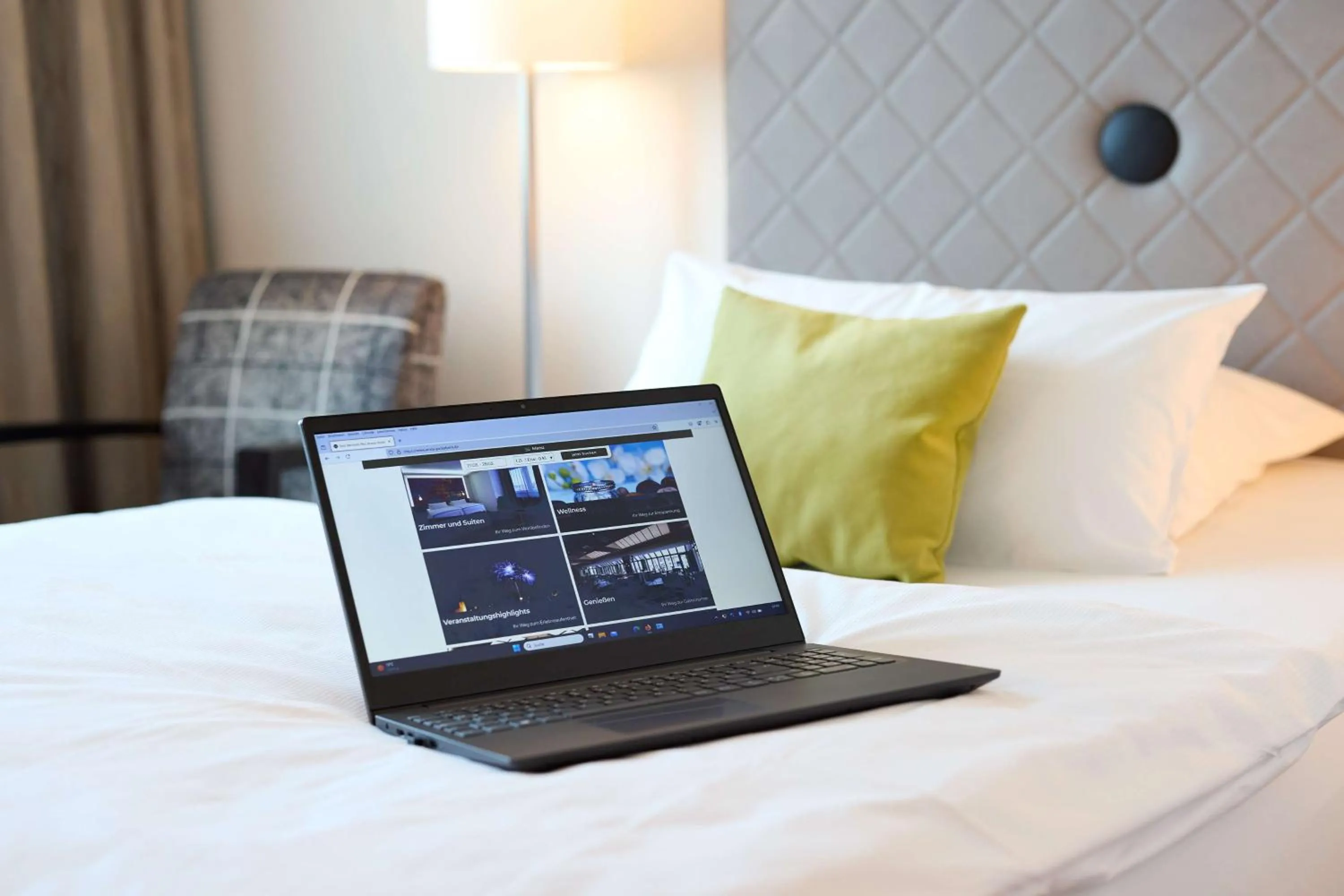 Bedroom, Bed in Best Western Plus Arosa Hotel