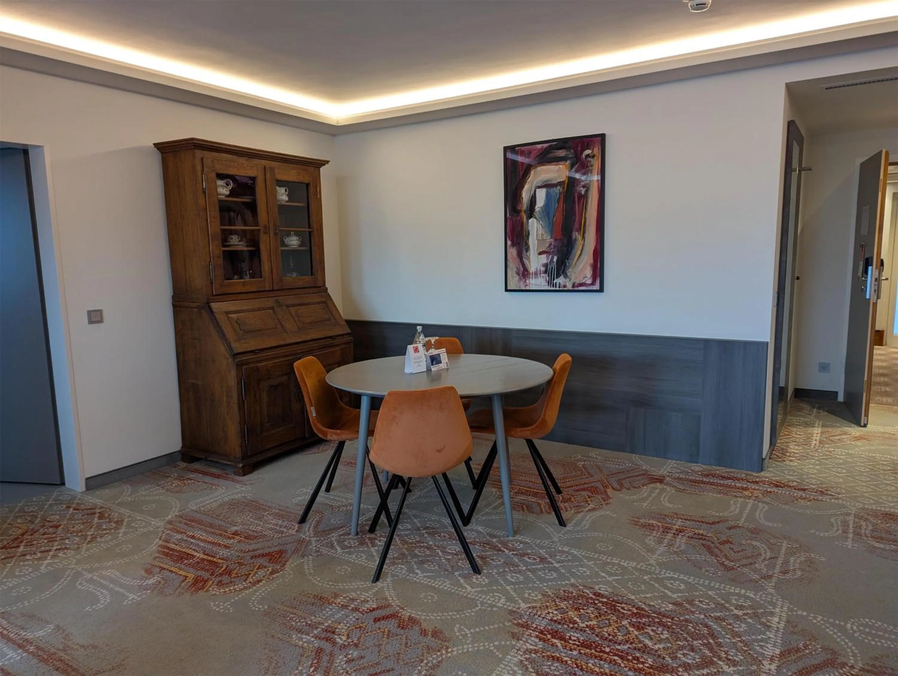 Bedroom in Best Western Plus Arosa Hotel