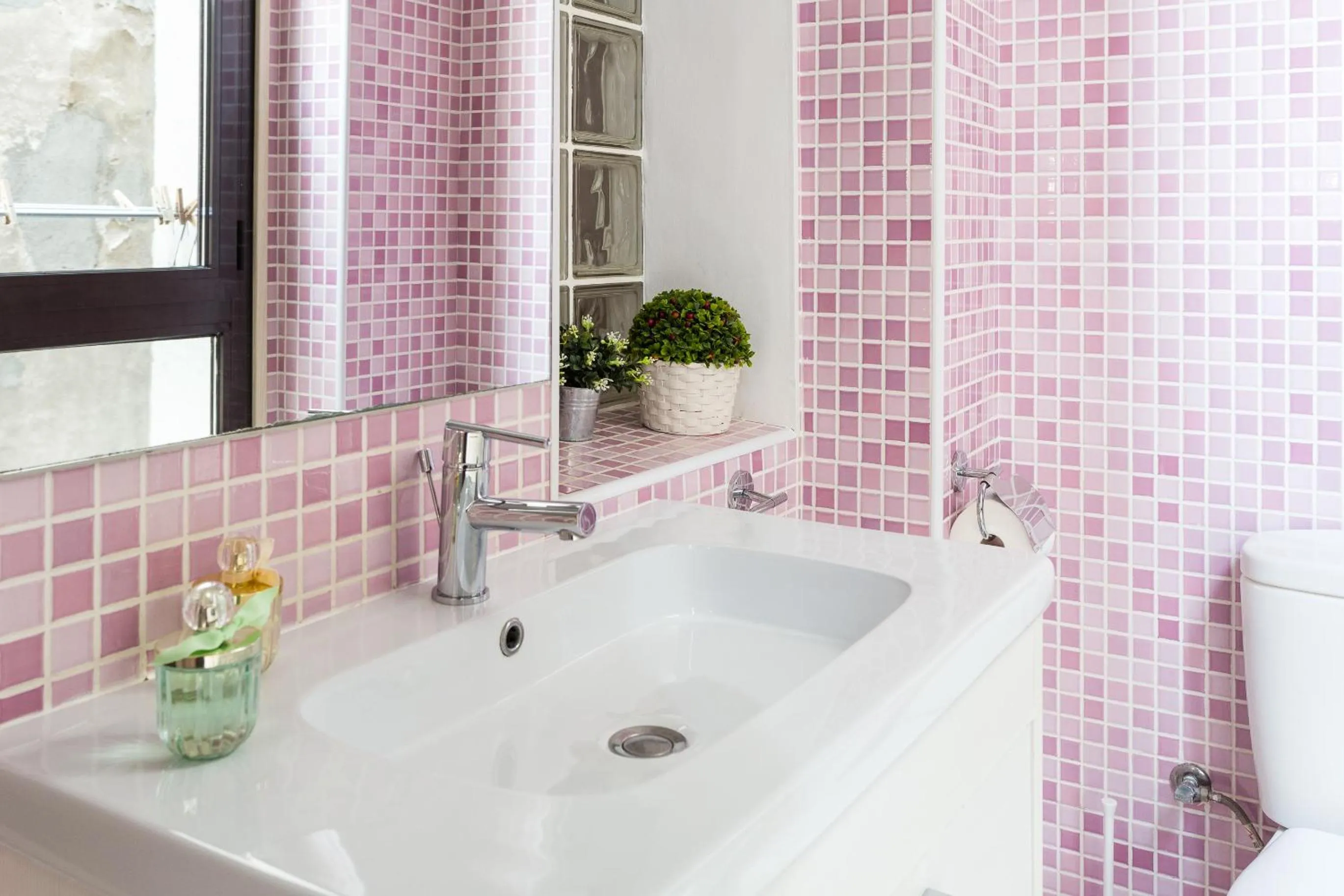 Bathroom in Casa Cosi Letamendi