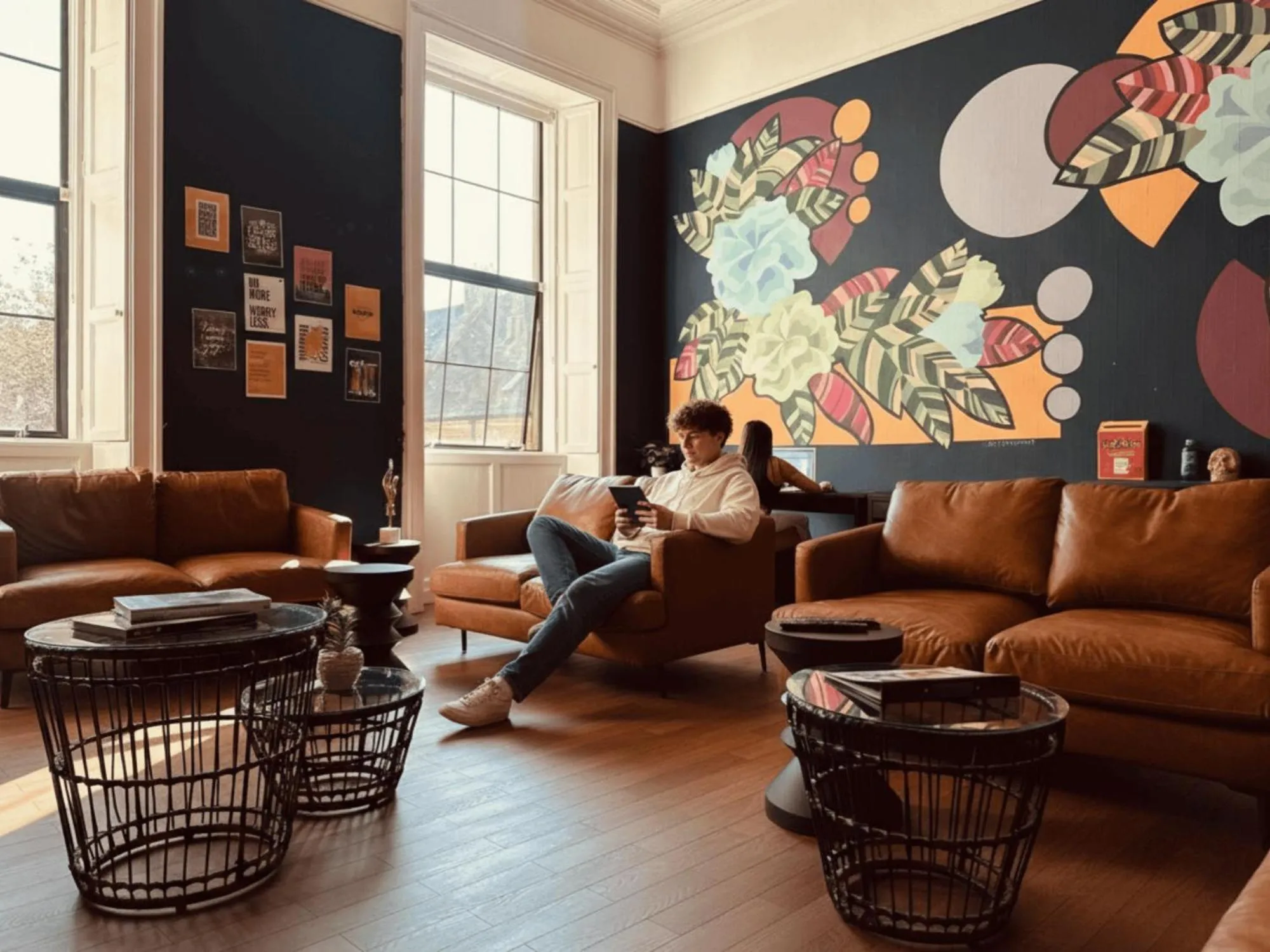 Communal lounge/ TV room in Gardiner House Hostel