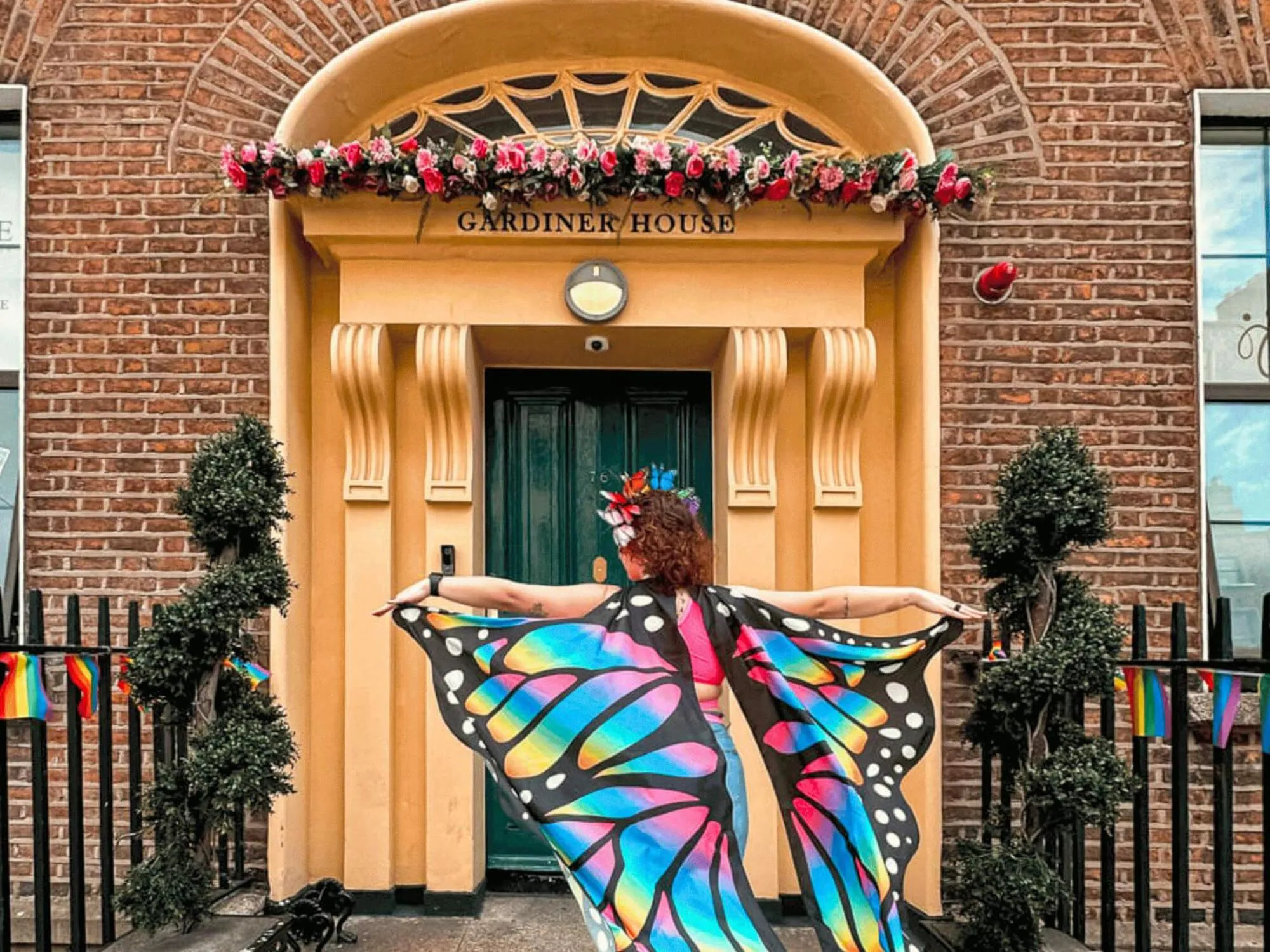 Facade/entrance in Gardiner House Hostel