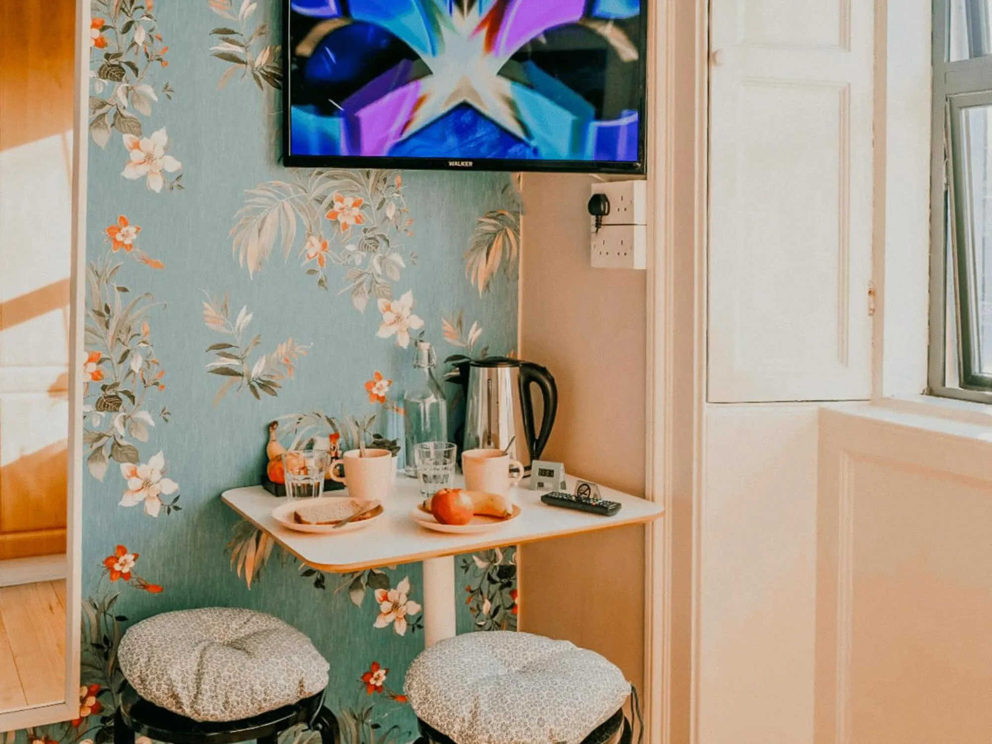 Shower in Gardiner House Hostel