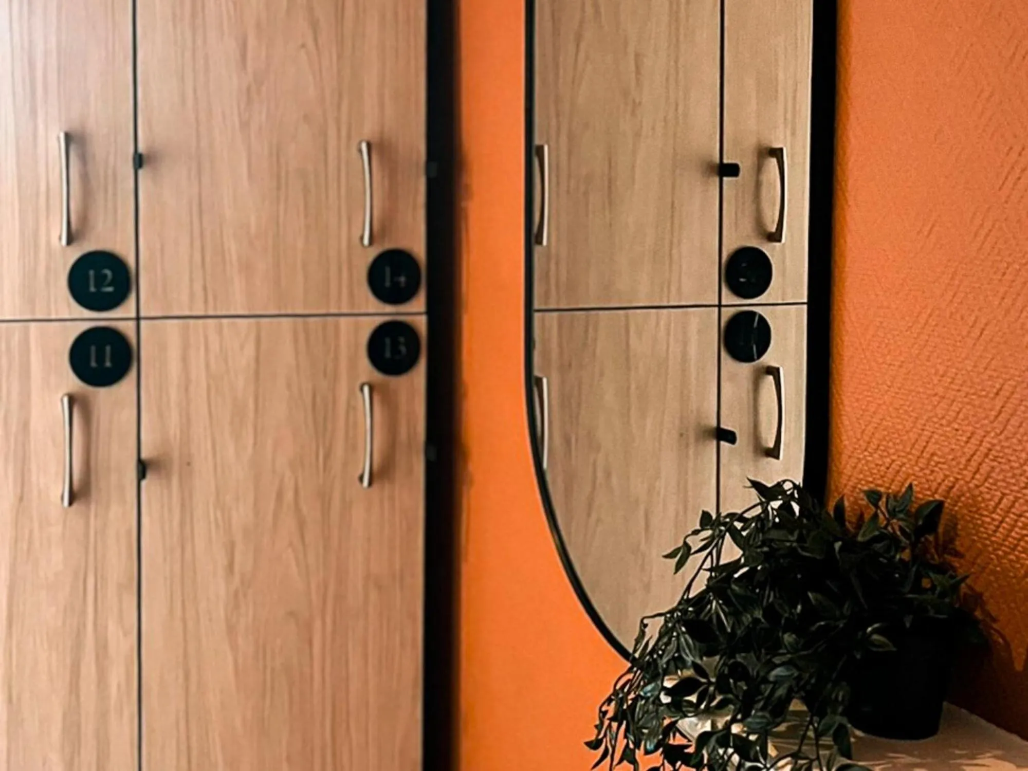 Decorative detail in Gardiner House Hostel