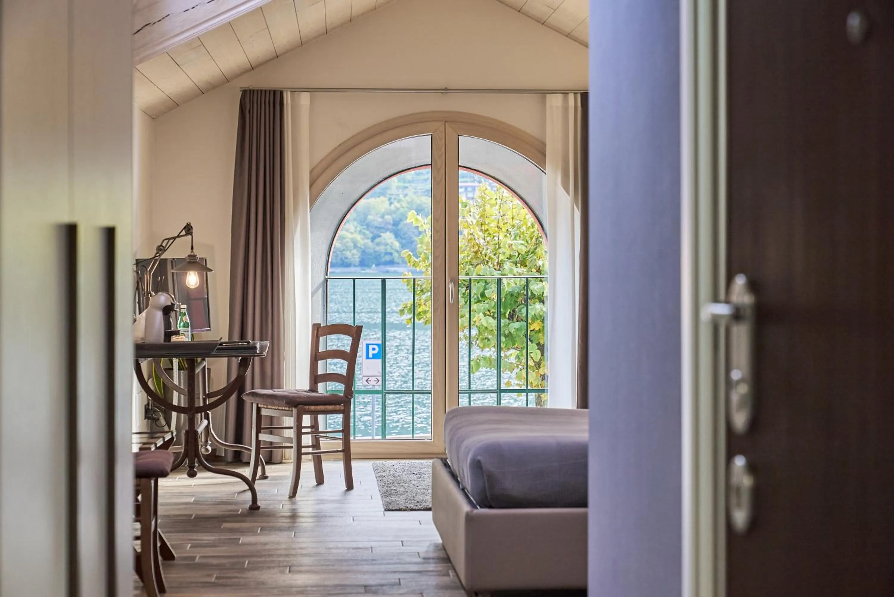 Seating area in La Locanda del Cantiere