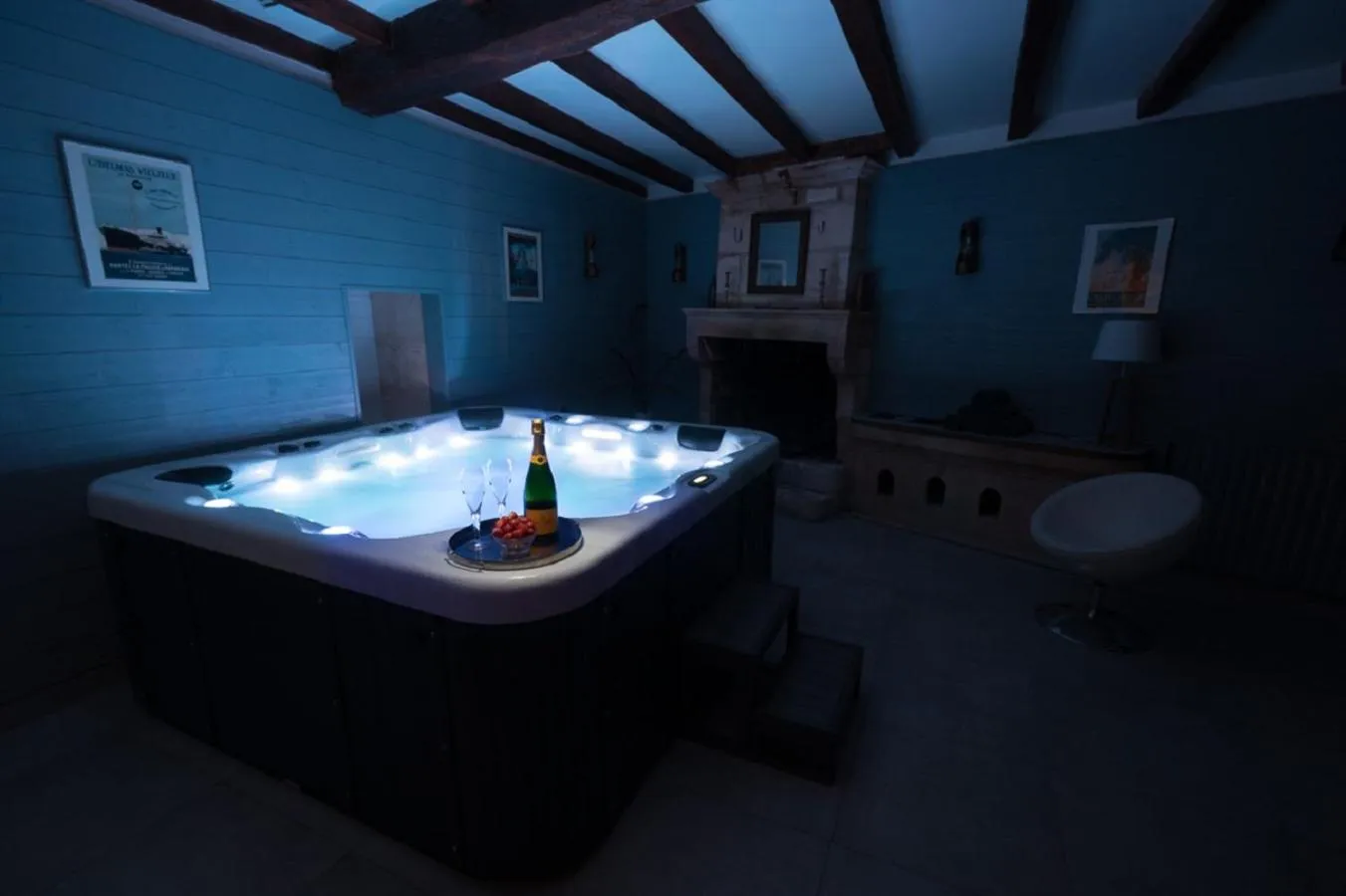 Hot Tub in La Tillaie SPA et Sauna