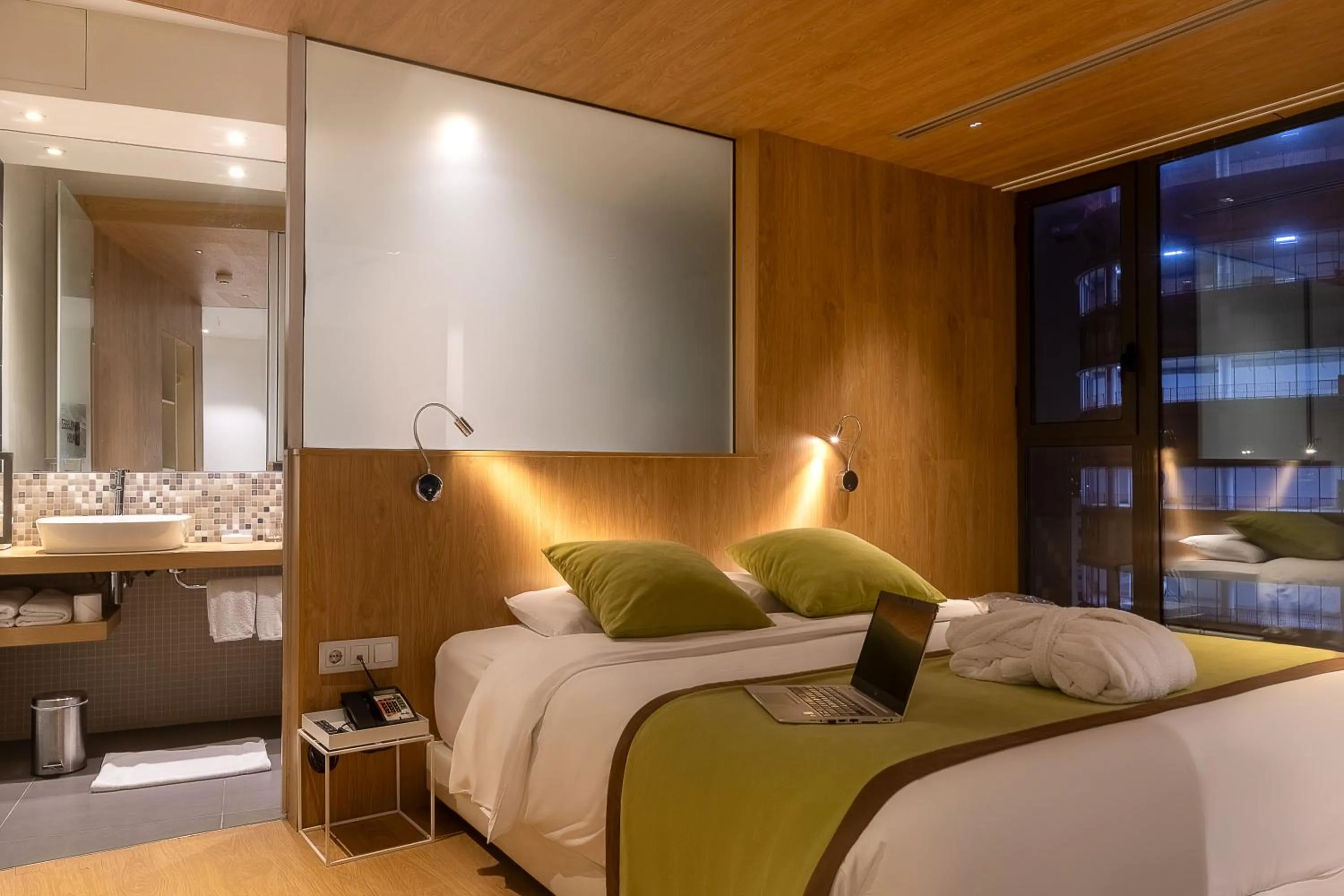 Bed in Seen Hotel Abidjan Plateau