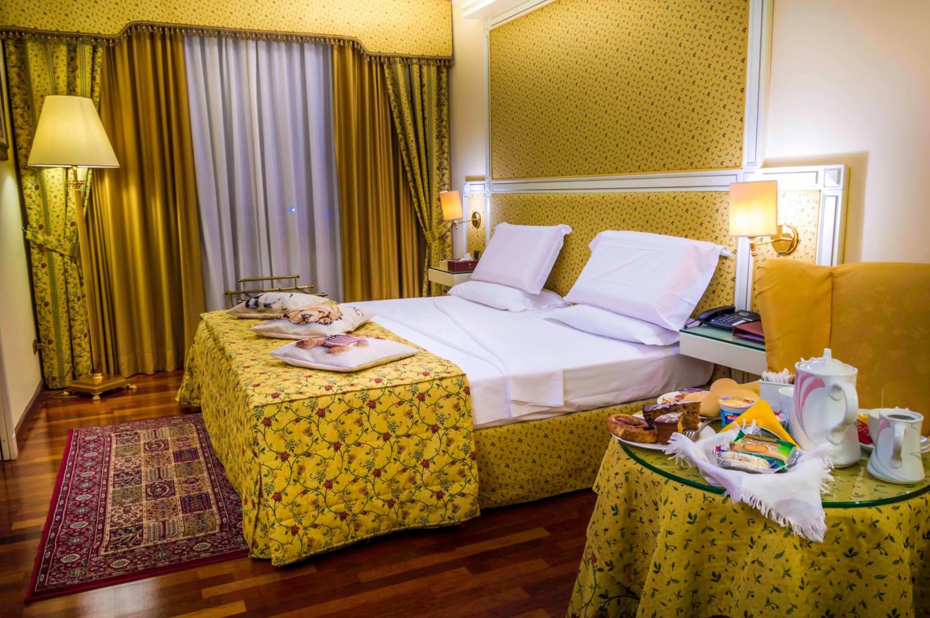 Bedroom, Bed in LVG Hotel Collection - La Bussola